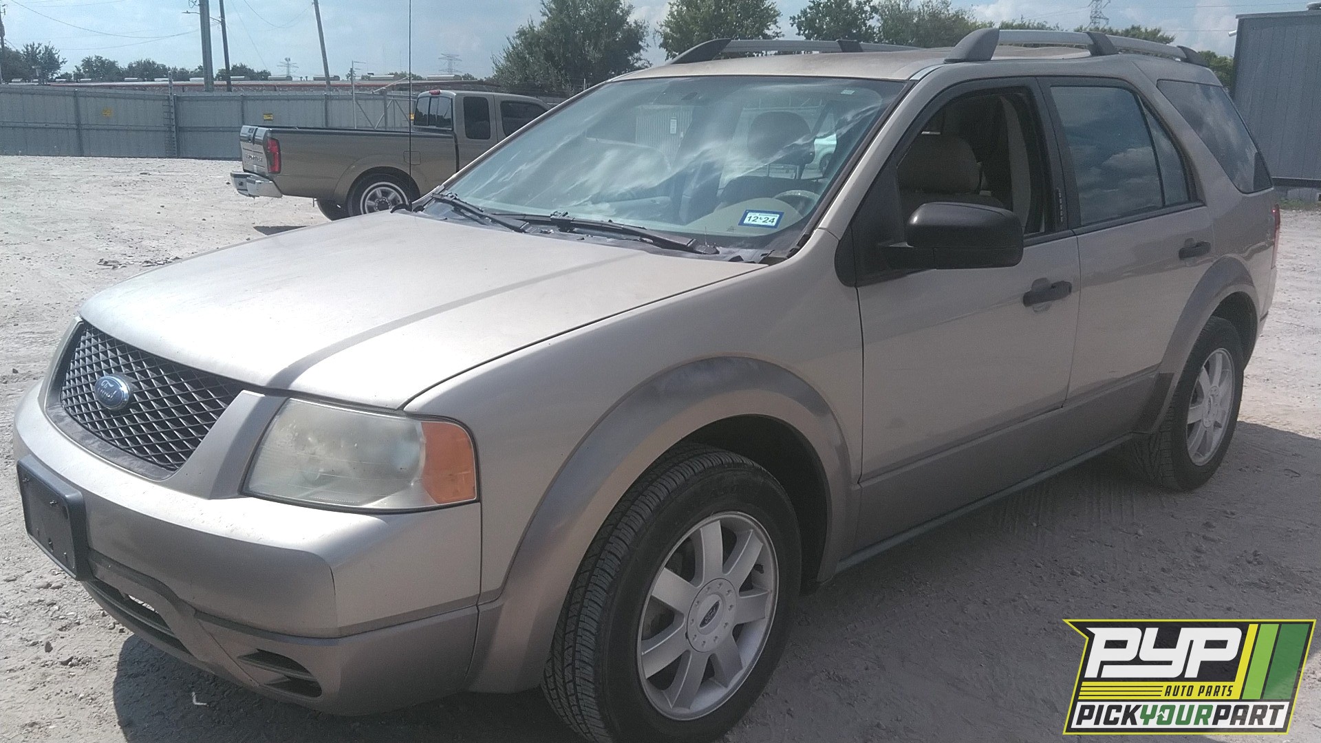 2006 FORD FREESTYLE available for parts
