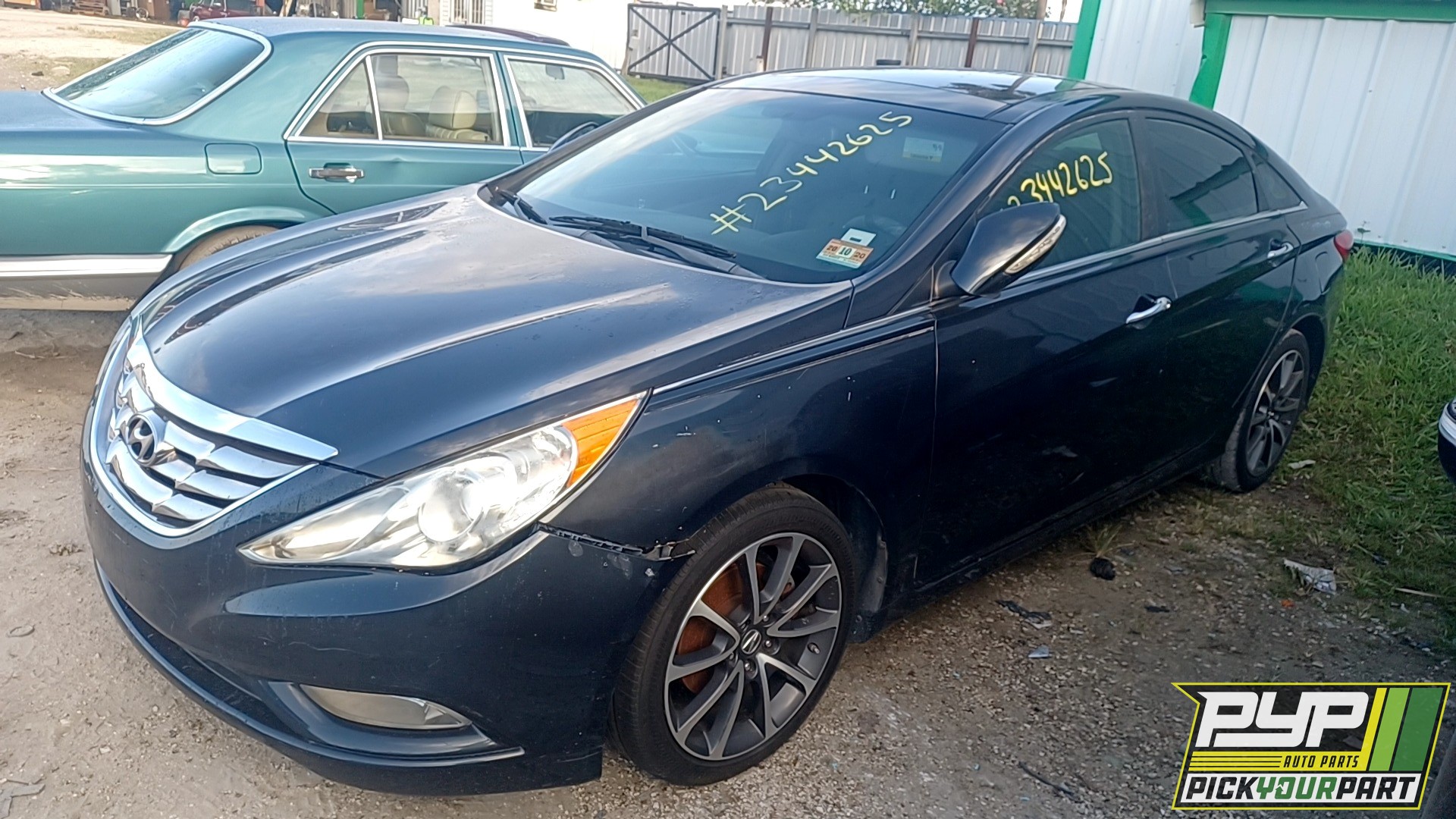 2012 HYUNDAI SONATA available for parts