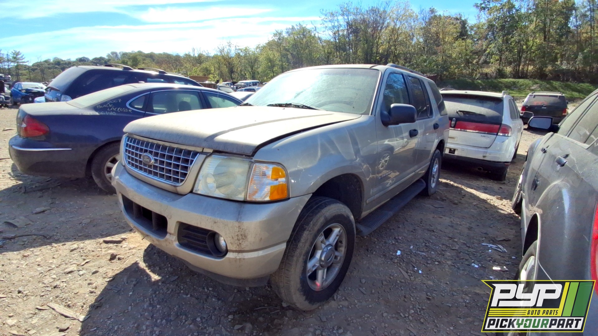 2004 FORD EXPLORER available for parts