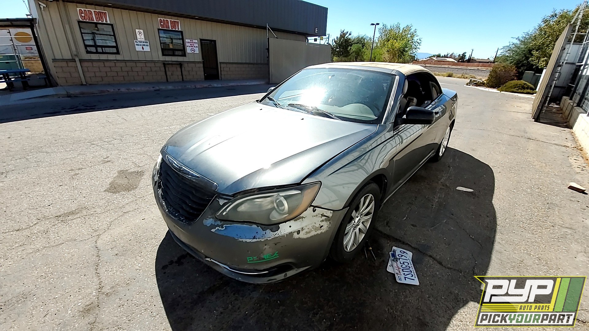 2013 CHRYSLER 200 partes disponibles