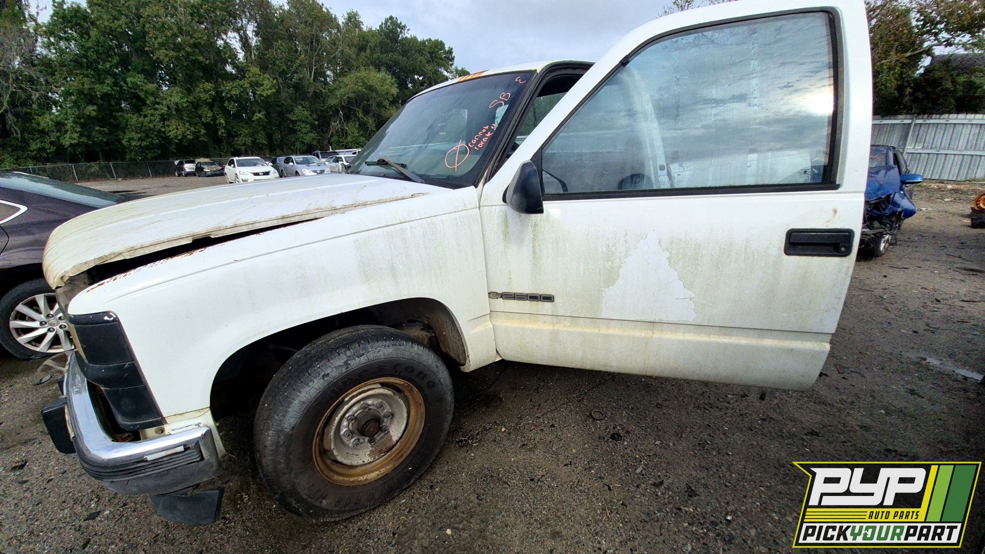 2000 GMC C2500 partes disponibles