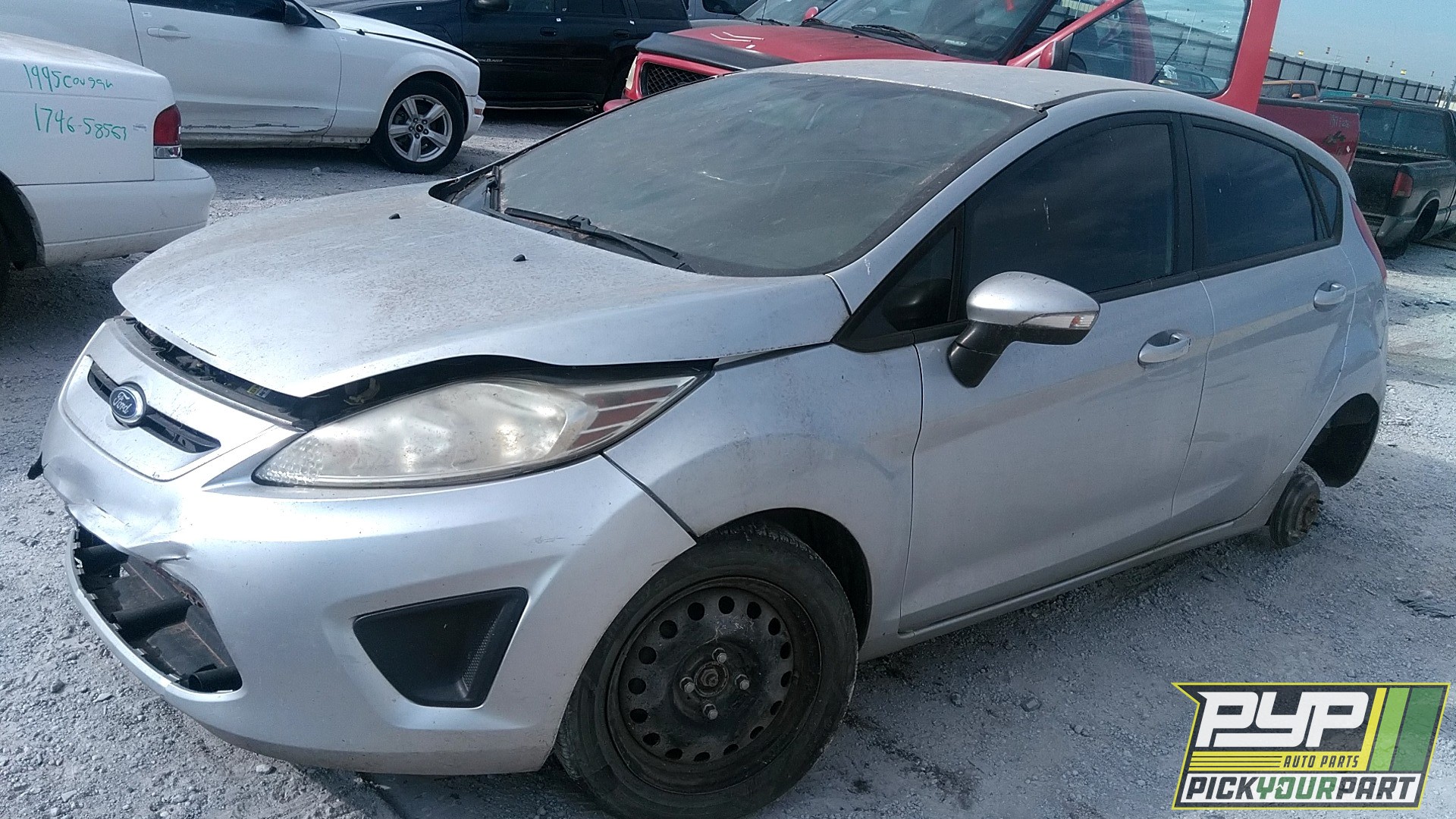 2013 FORD FIESTA available for parts