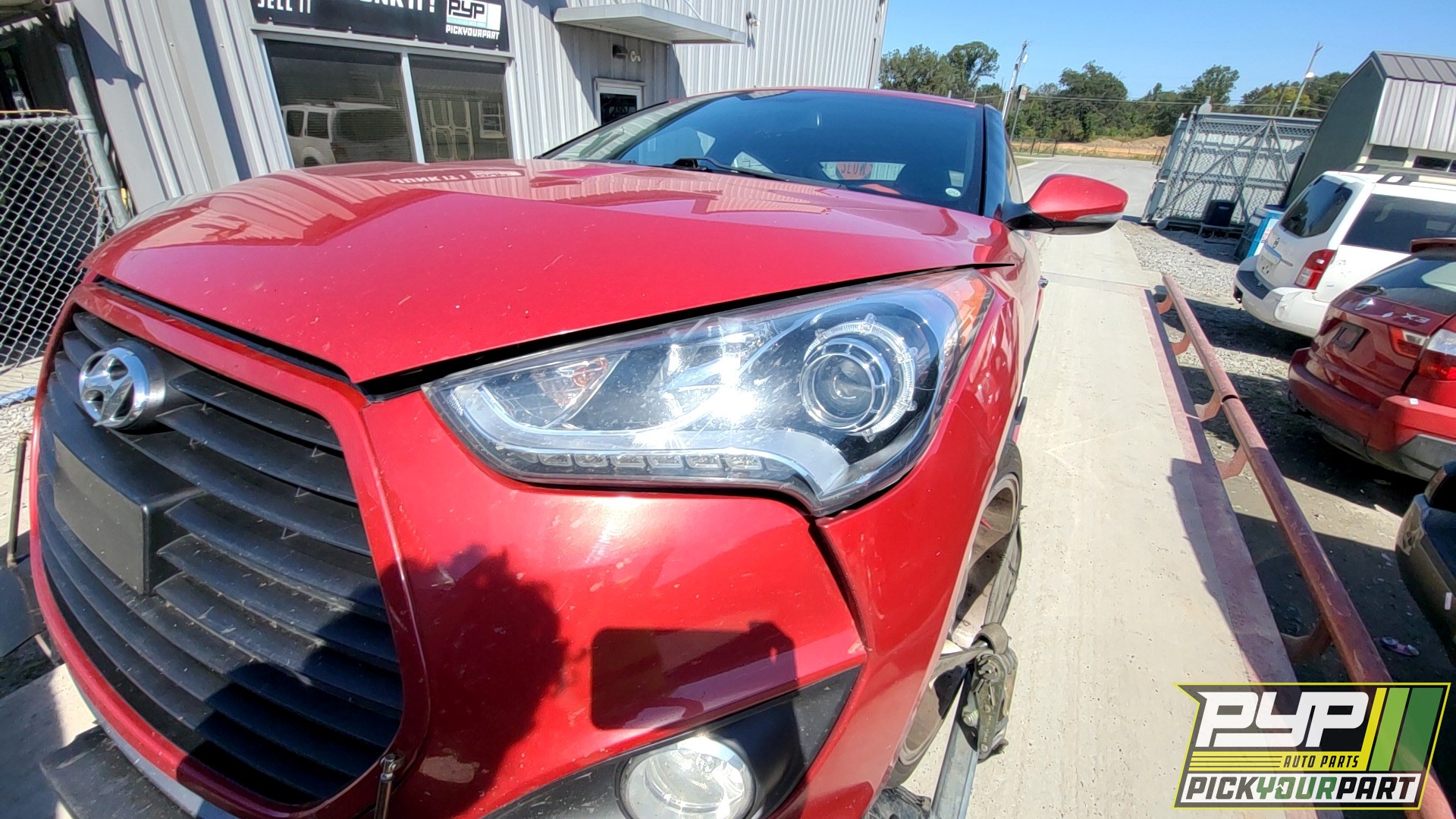2015 HYUNDAI VELOSTER available for parts