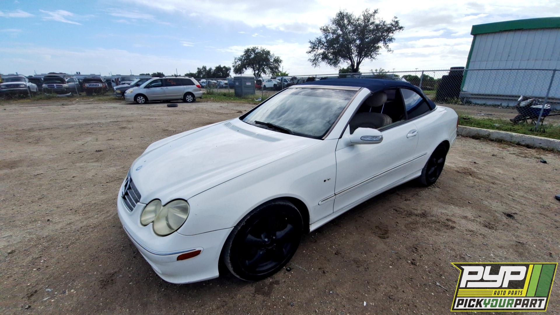 2005 MERCEDES-BENZ CLK320 partes disponibles