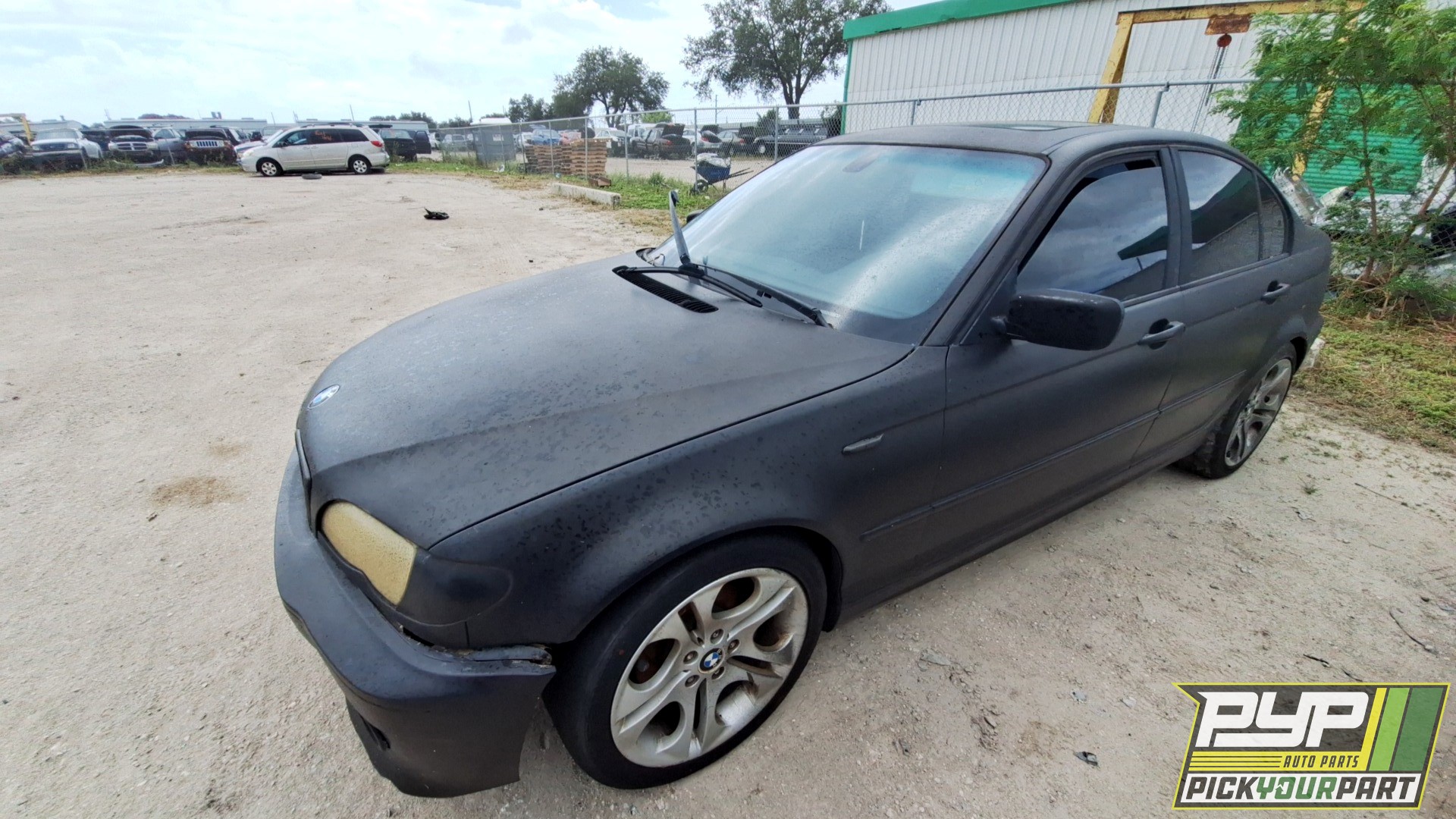 2004 BMW 325I partes disponibles