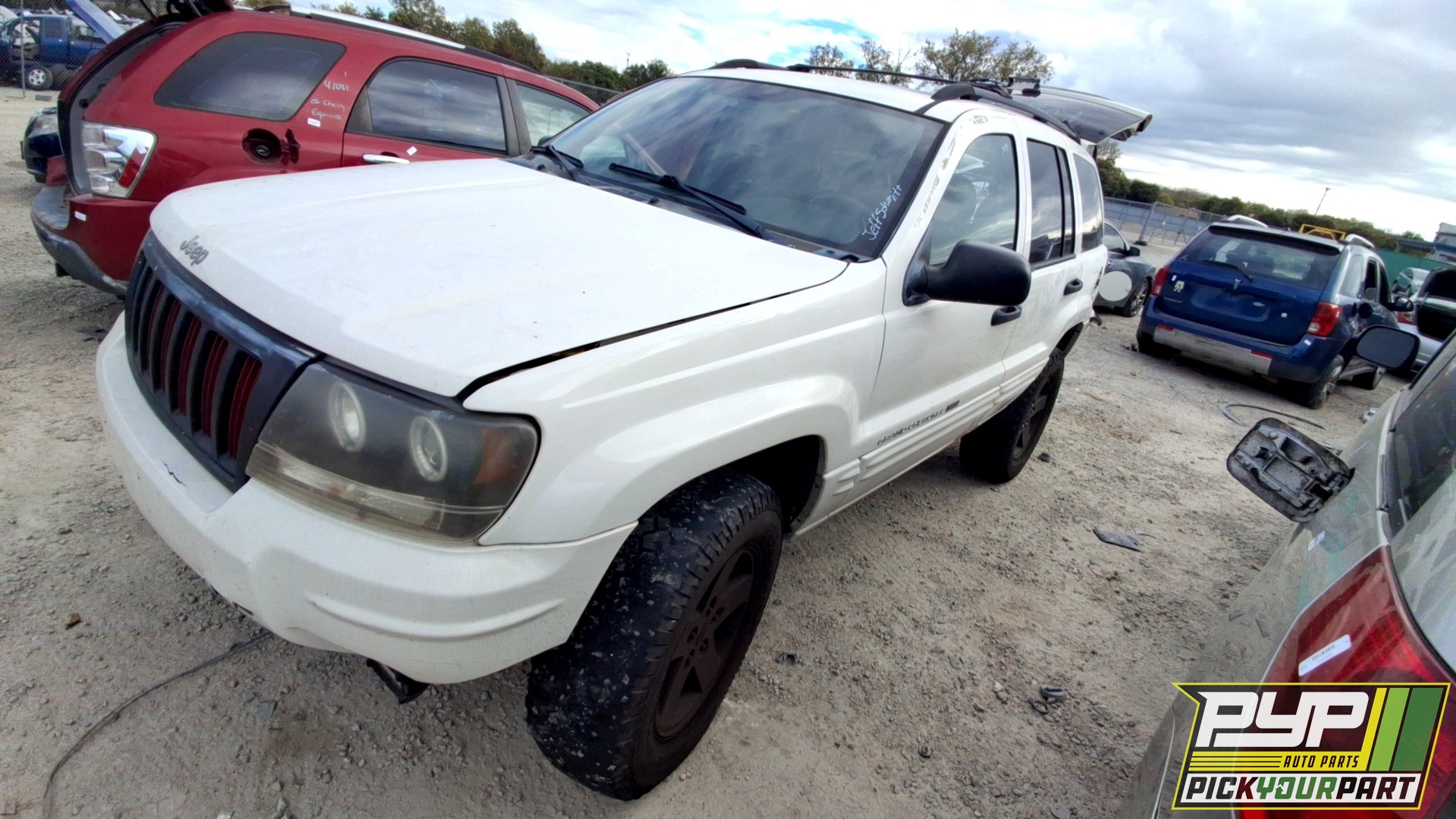 2004 JEEP GRAND CHEROKEE available for parts