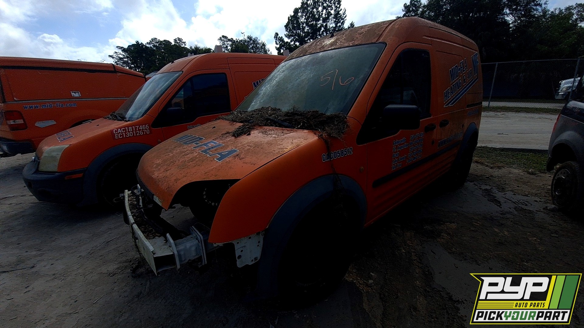 2013 FORD TRANSIT CONNECT available for parts
