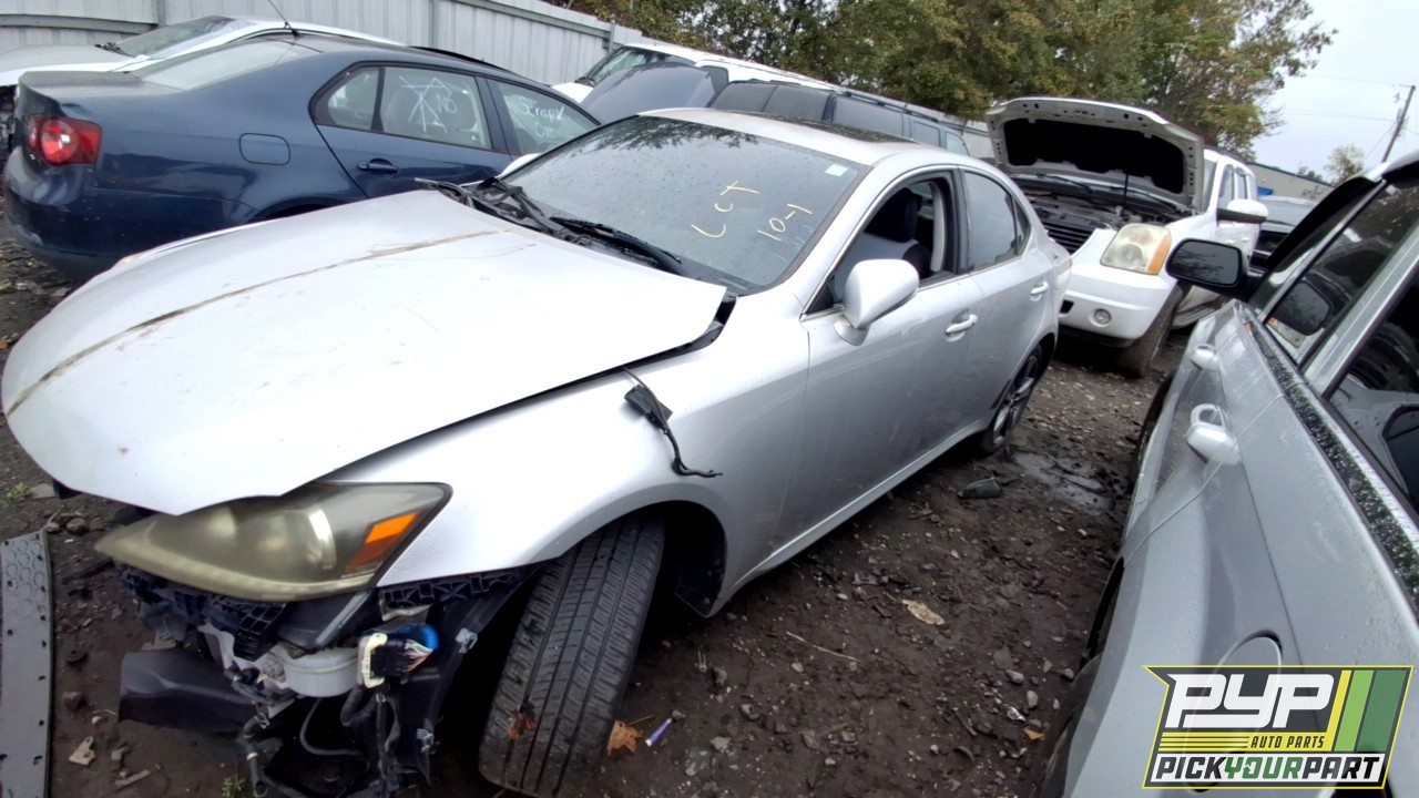 2011 LEXUS IS350 partes disponibles