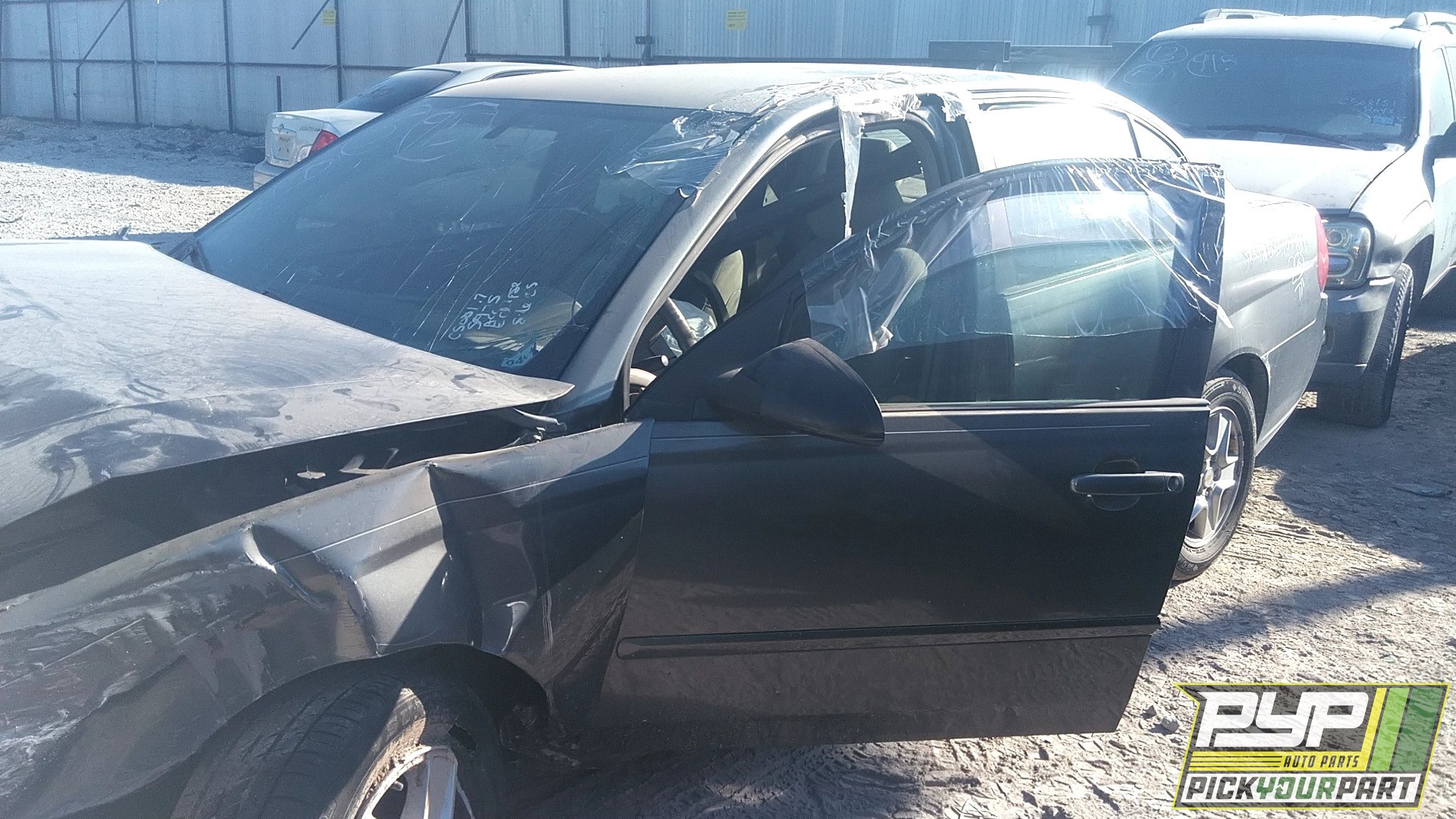 2004 CHEVROLET MALIBU available for parts