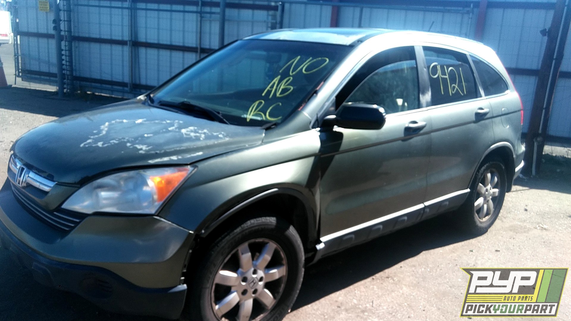 2007 HONDA CR-V available for parts