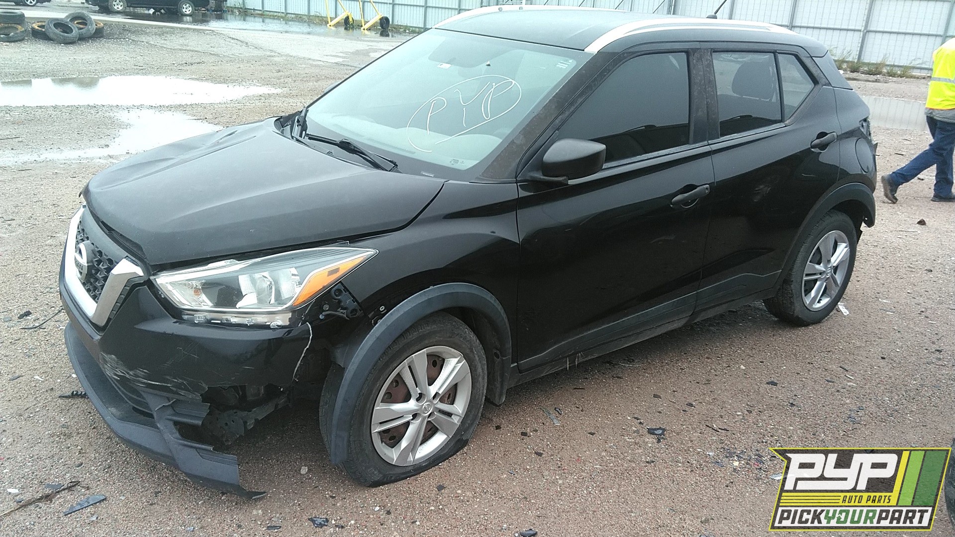 2018 NISSAN KICKS partes disponibles