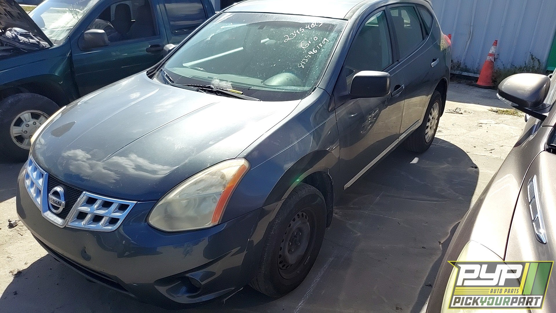 2013 NISSAN ROGUE available for parts