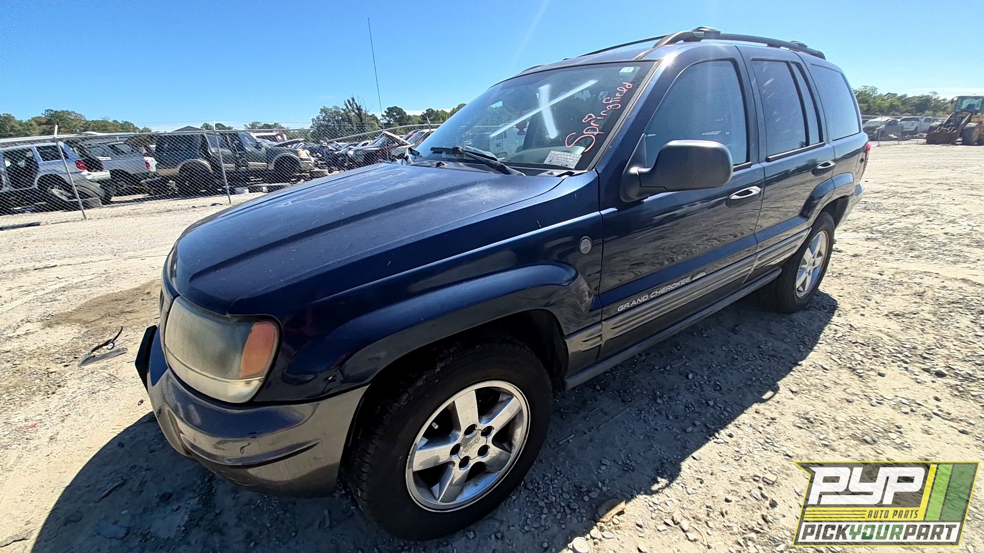 2004 JEEP GRAND CHEROKEE available for parts