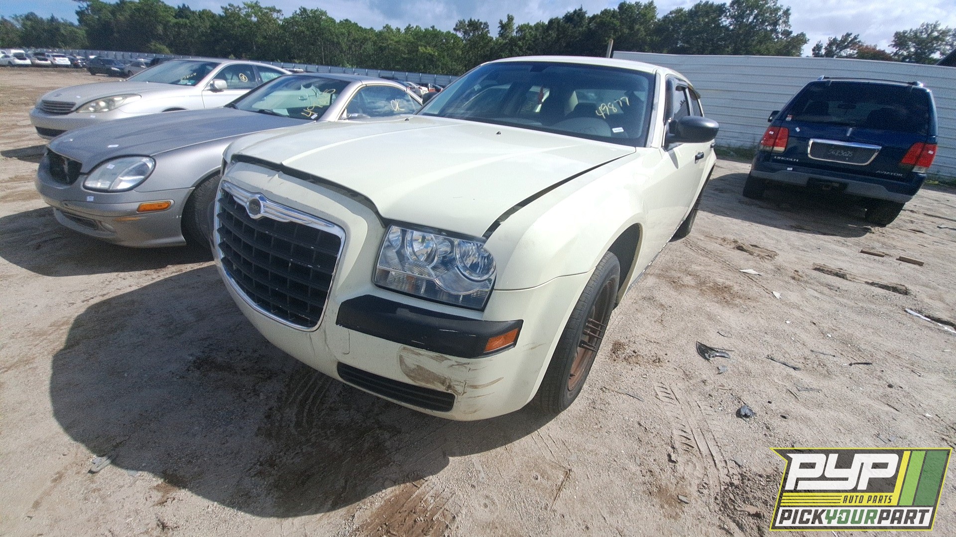 2008 CHRYSLER 300 partes disponibles