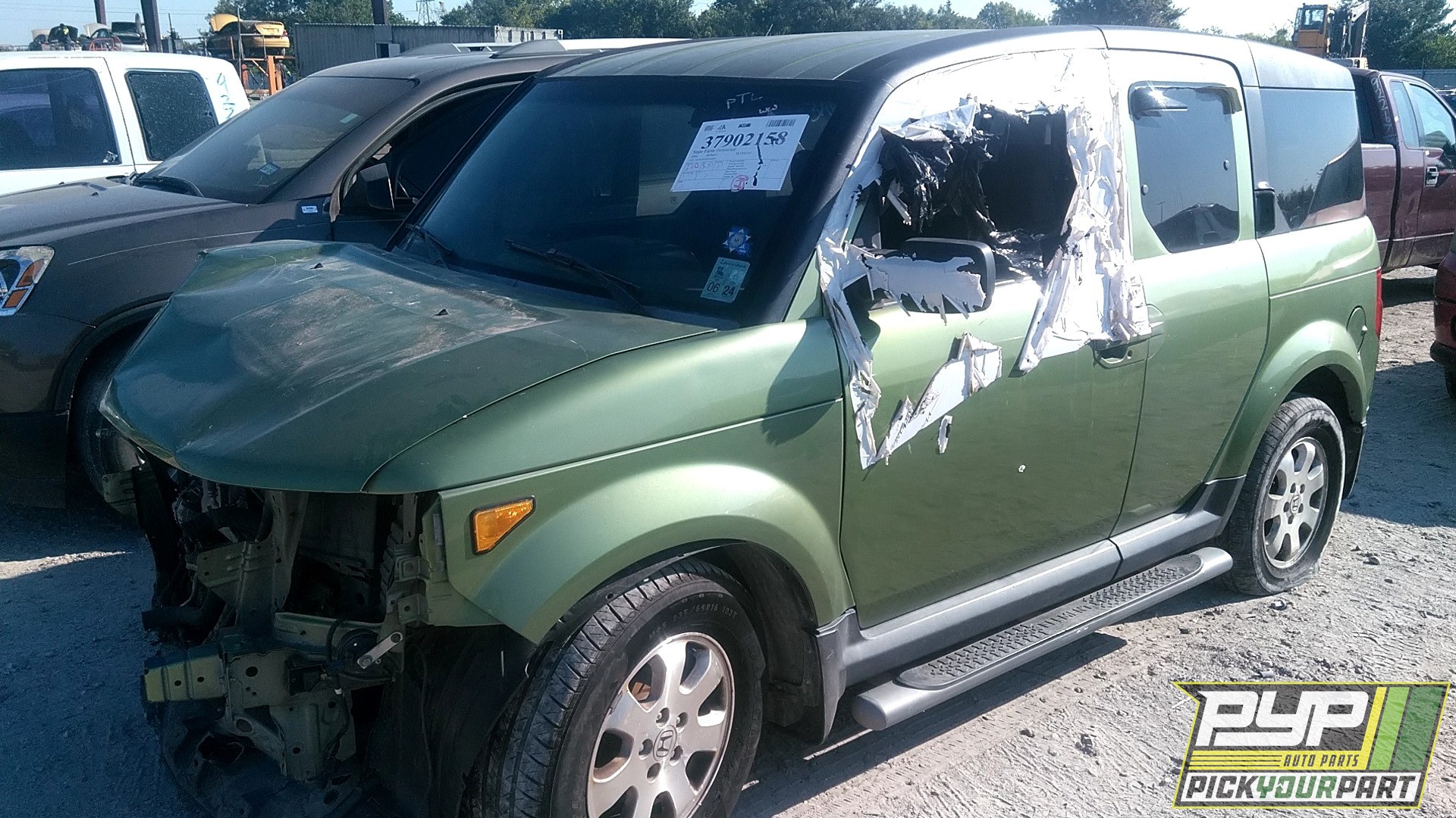 2006 HONDA ELEMENT available for parts