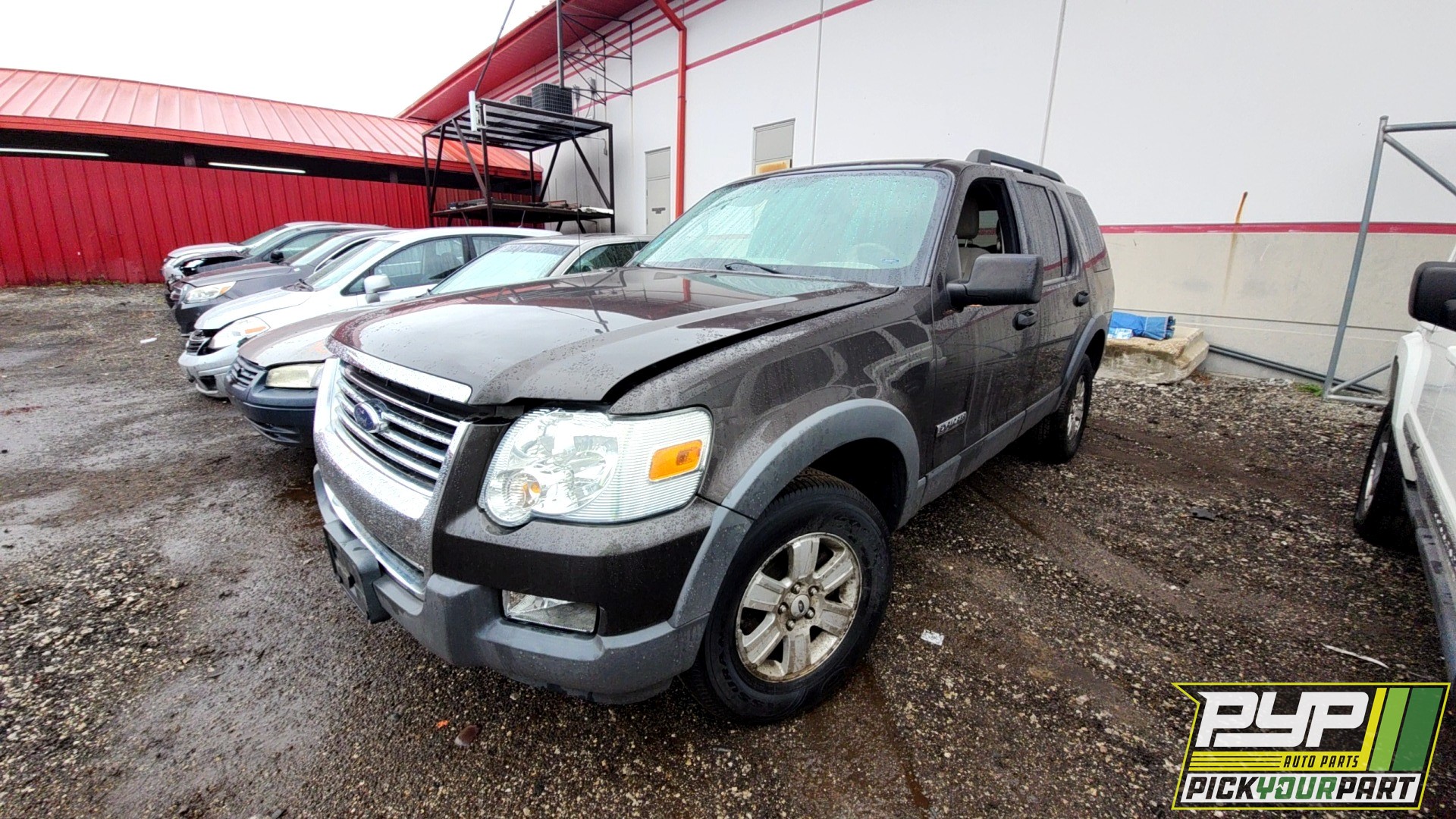 2006 FORD EXPLORER available for parts