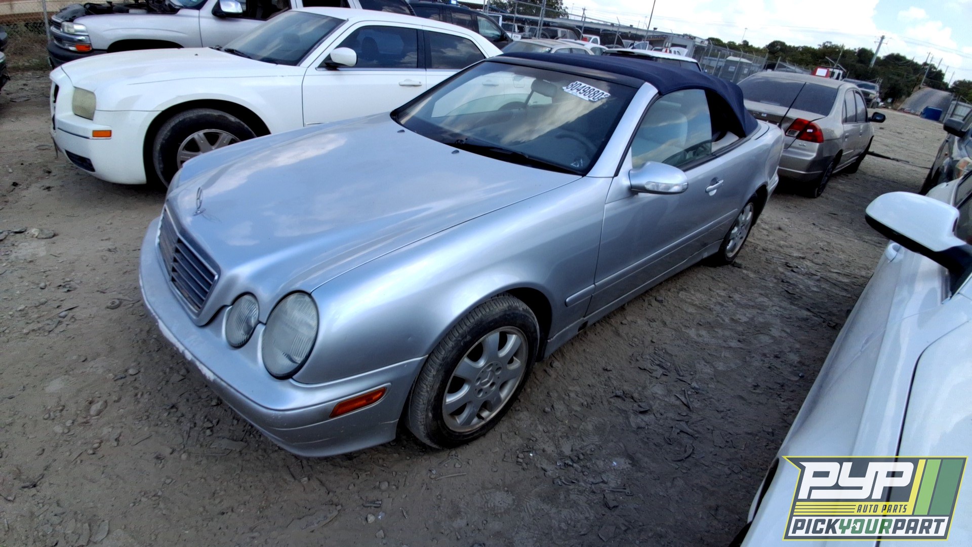 2001 MERCEDES-BENZ CLK320 partes disponibles