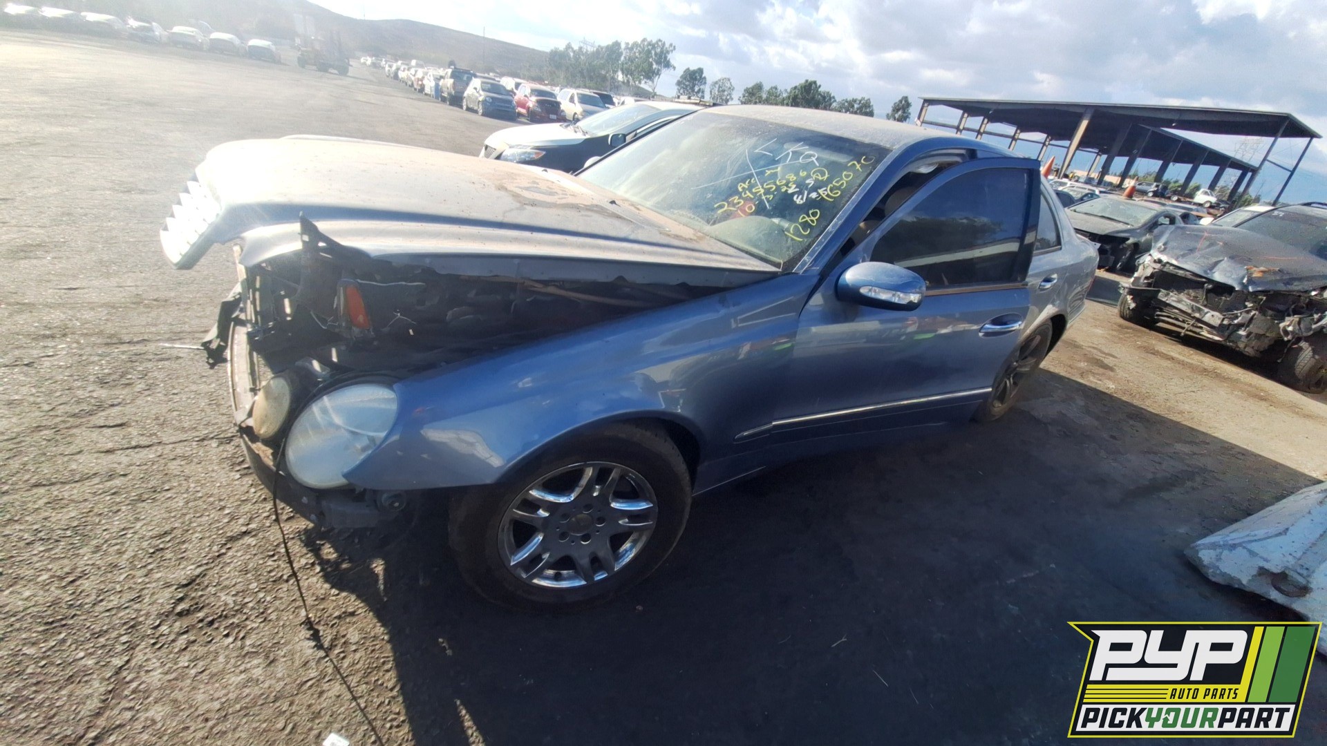 2003 MERCEDES-BENZ E320 partes disponibles