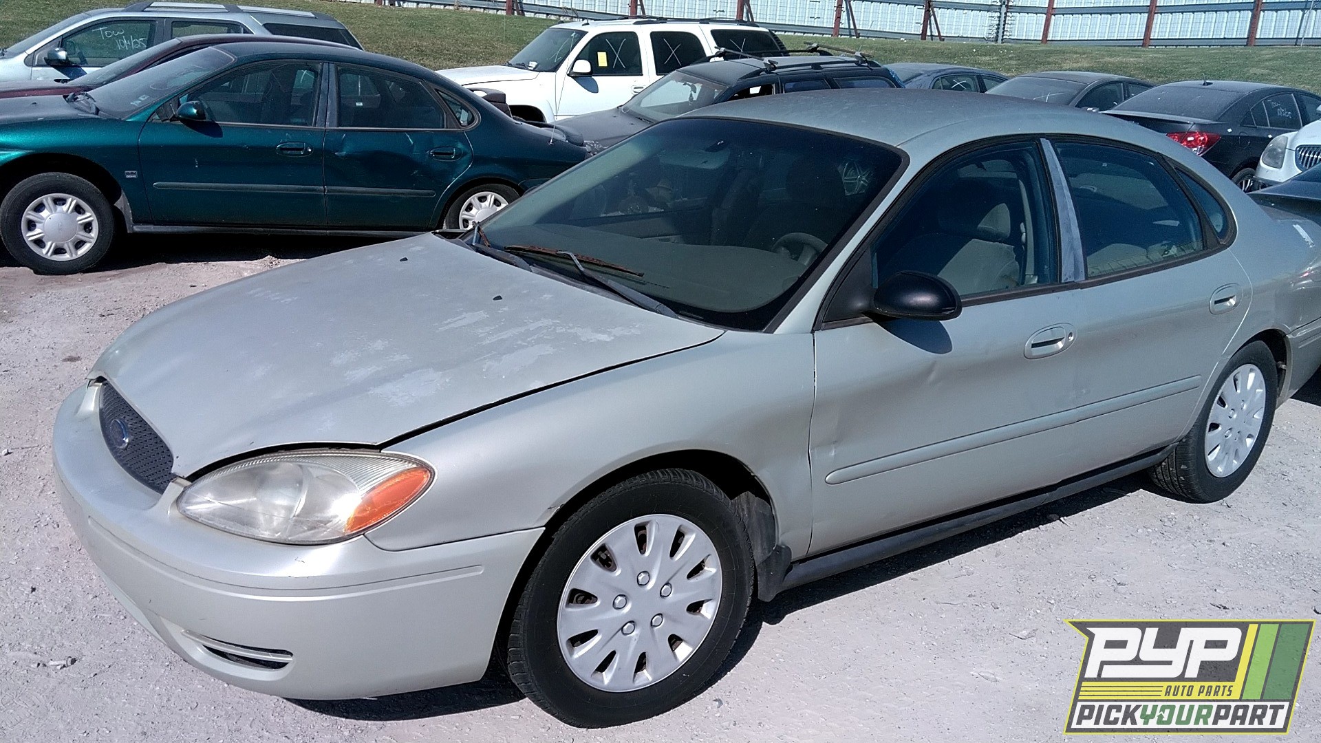 2006 FORD TAURUS partes disponibles