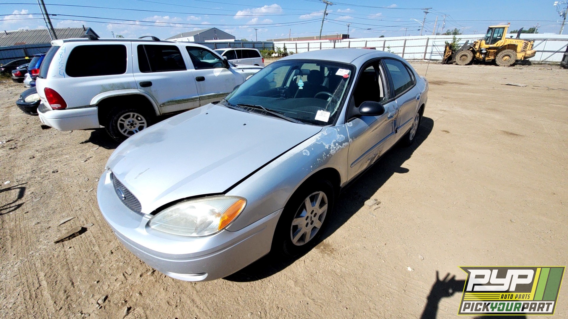 2007 FORD TAURUS available for parts