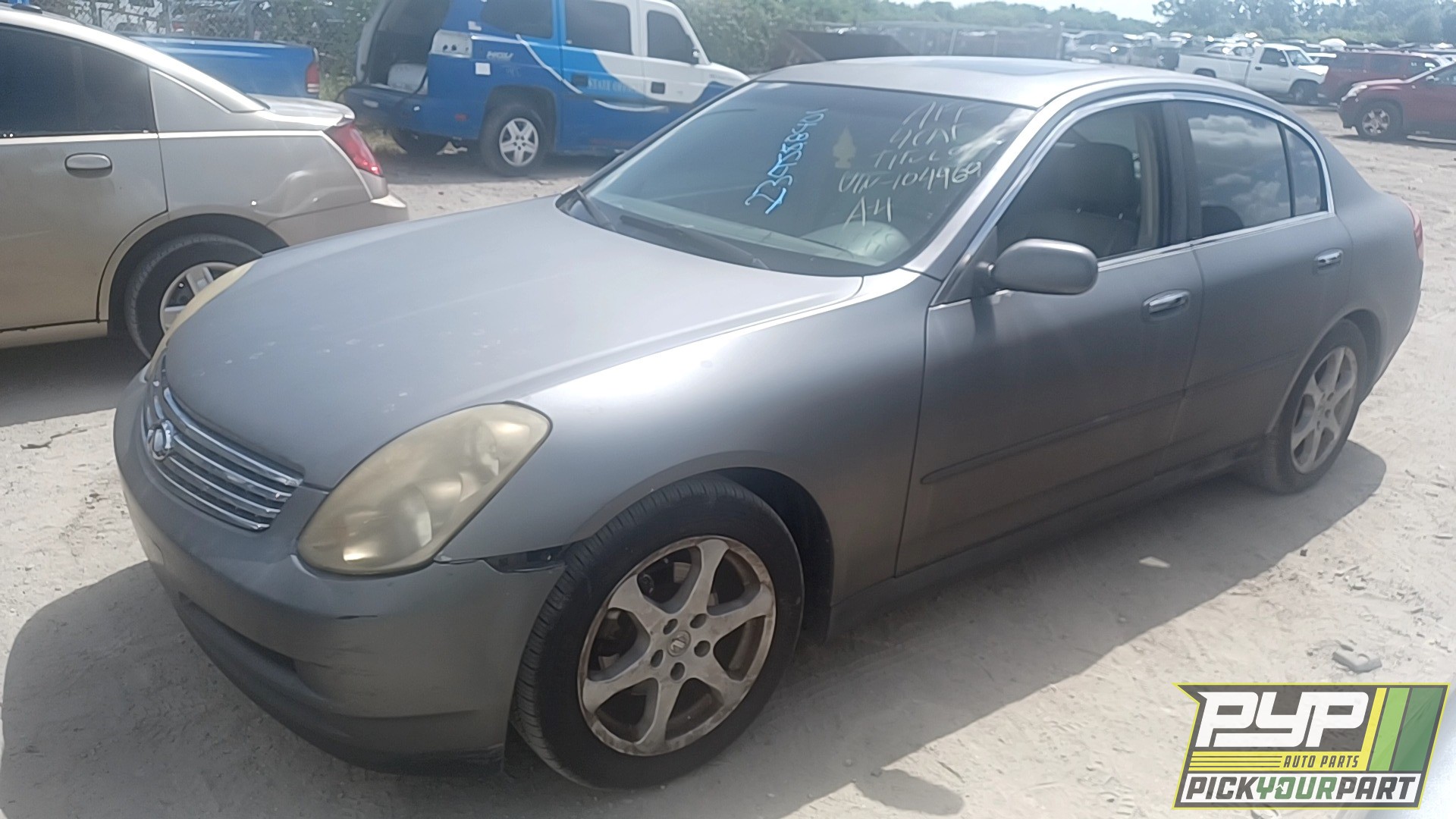 2004 INFINITI G35 partes disponibles