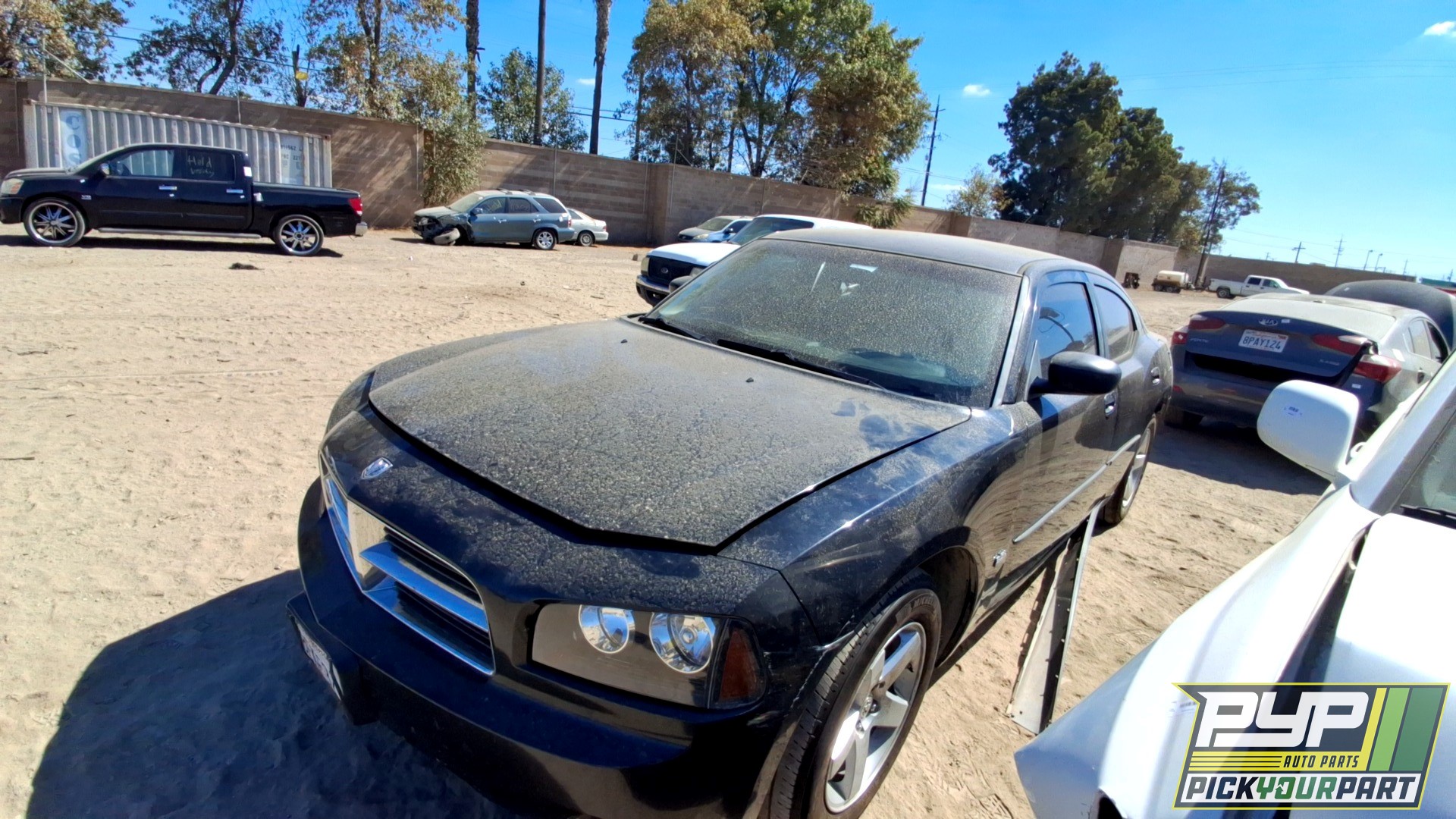 2009 DODGE CHARGER available for parts