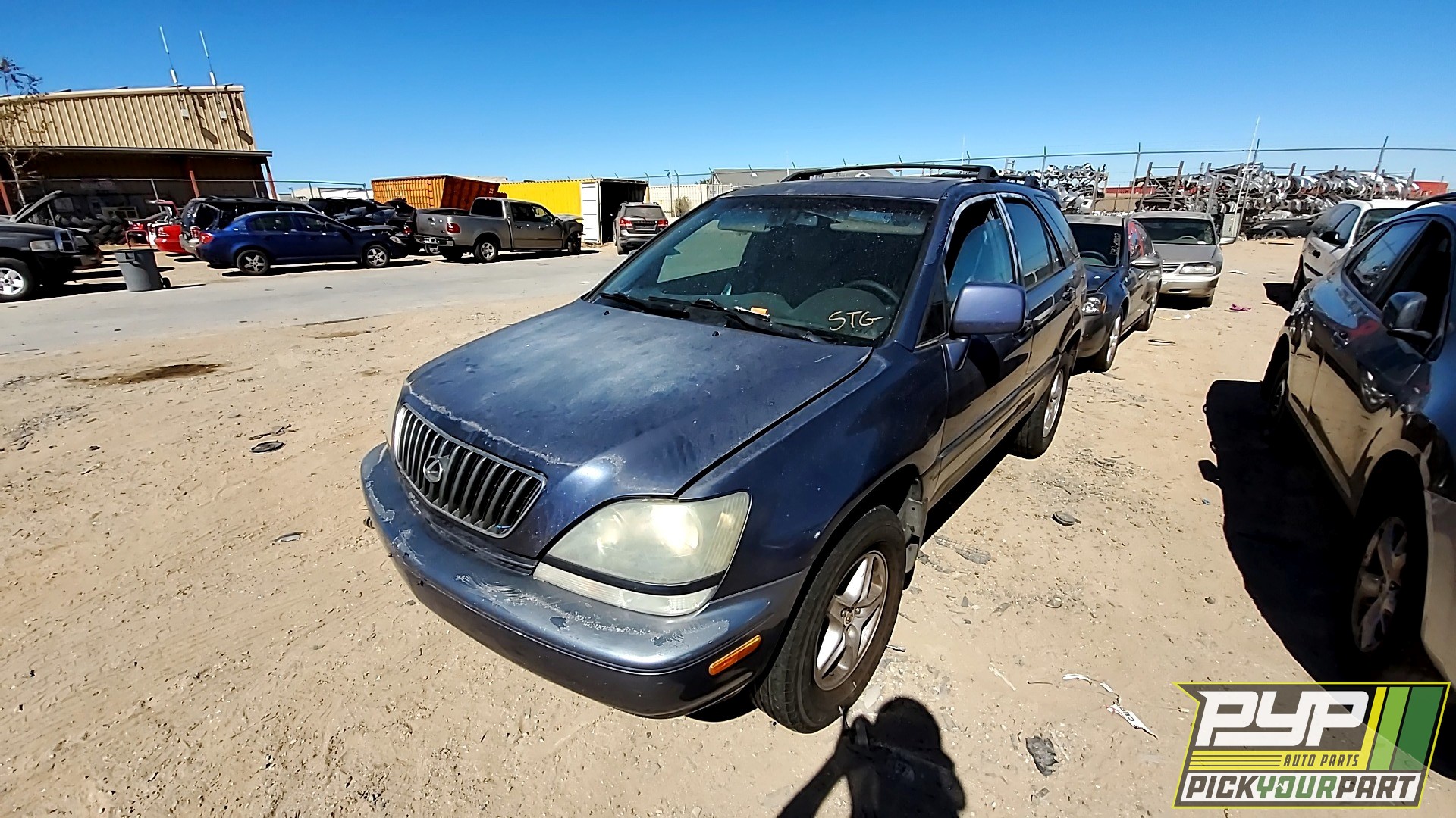 2000 LEXUS RX300 available for parts