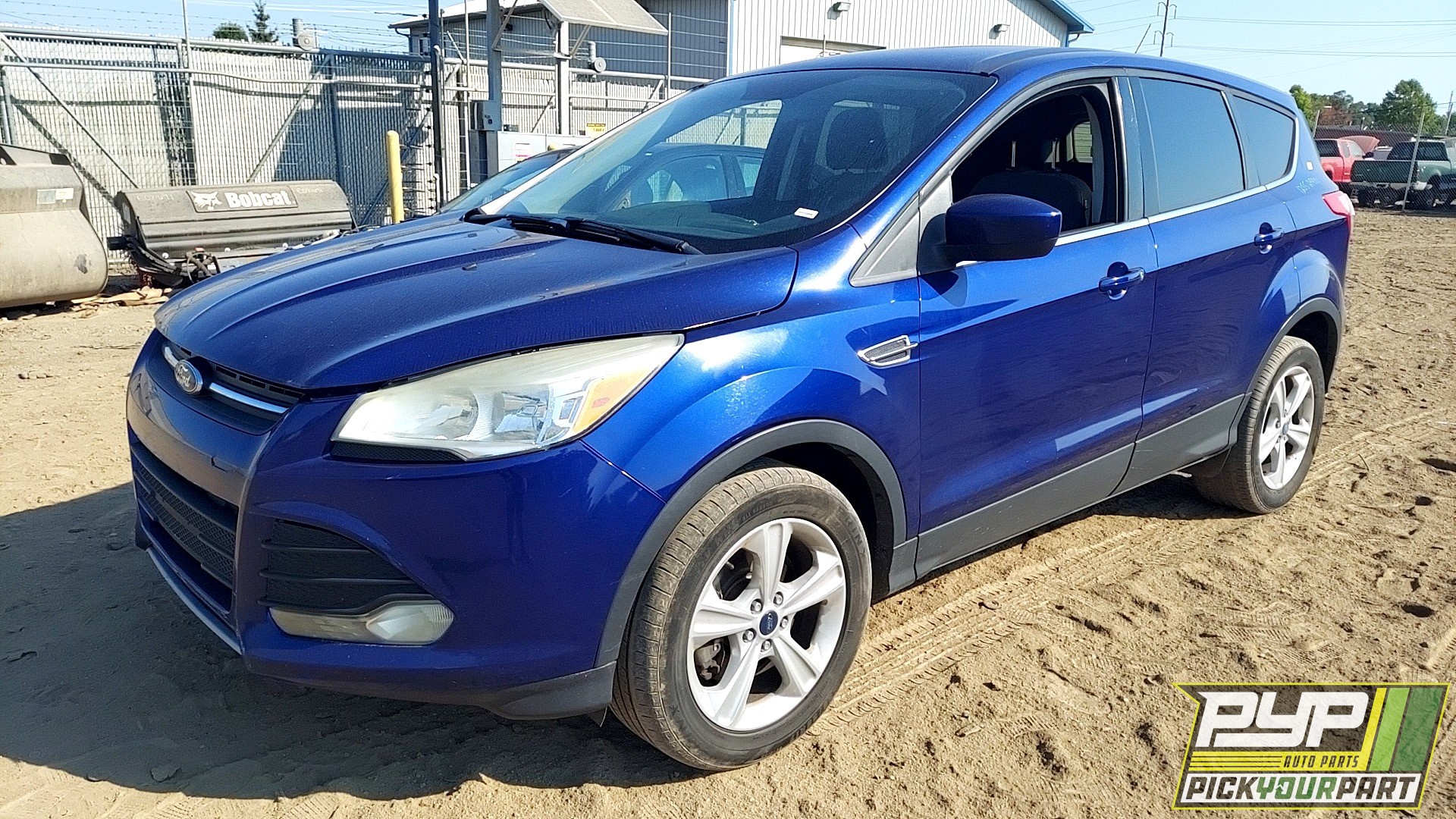 2013 FORD ESCAPE available for parts