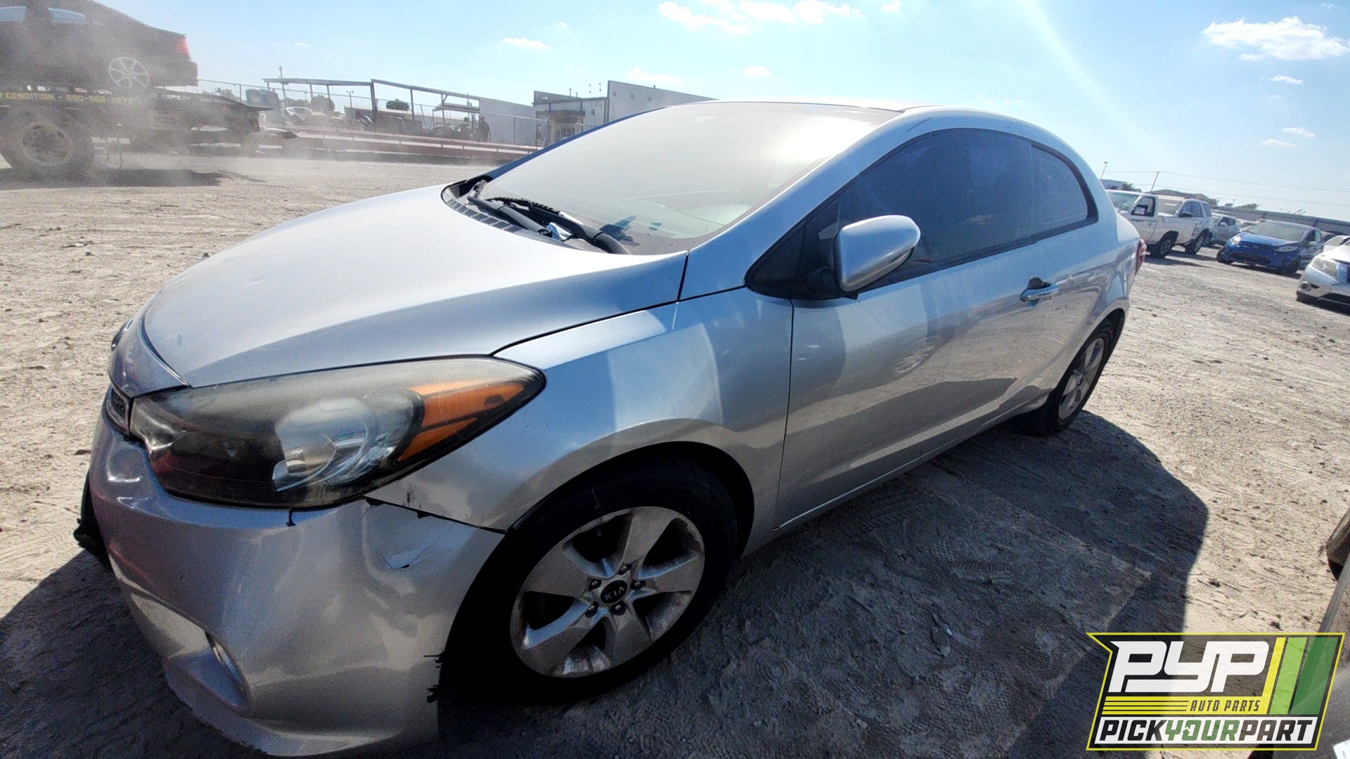 2014 KIA FORTE KOUP partes disponibles