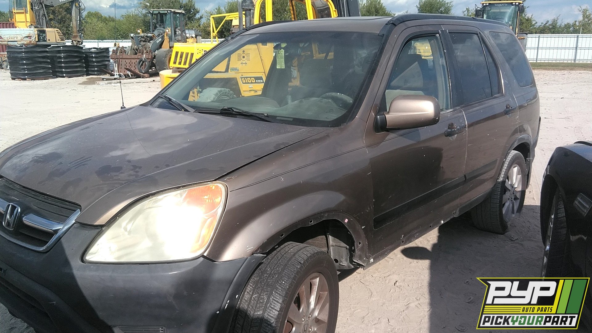 2003 HONDA CR-V available for parts
