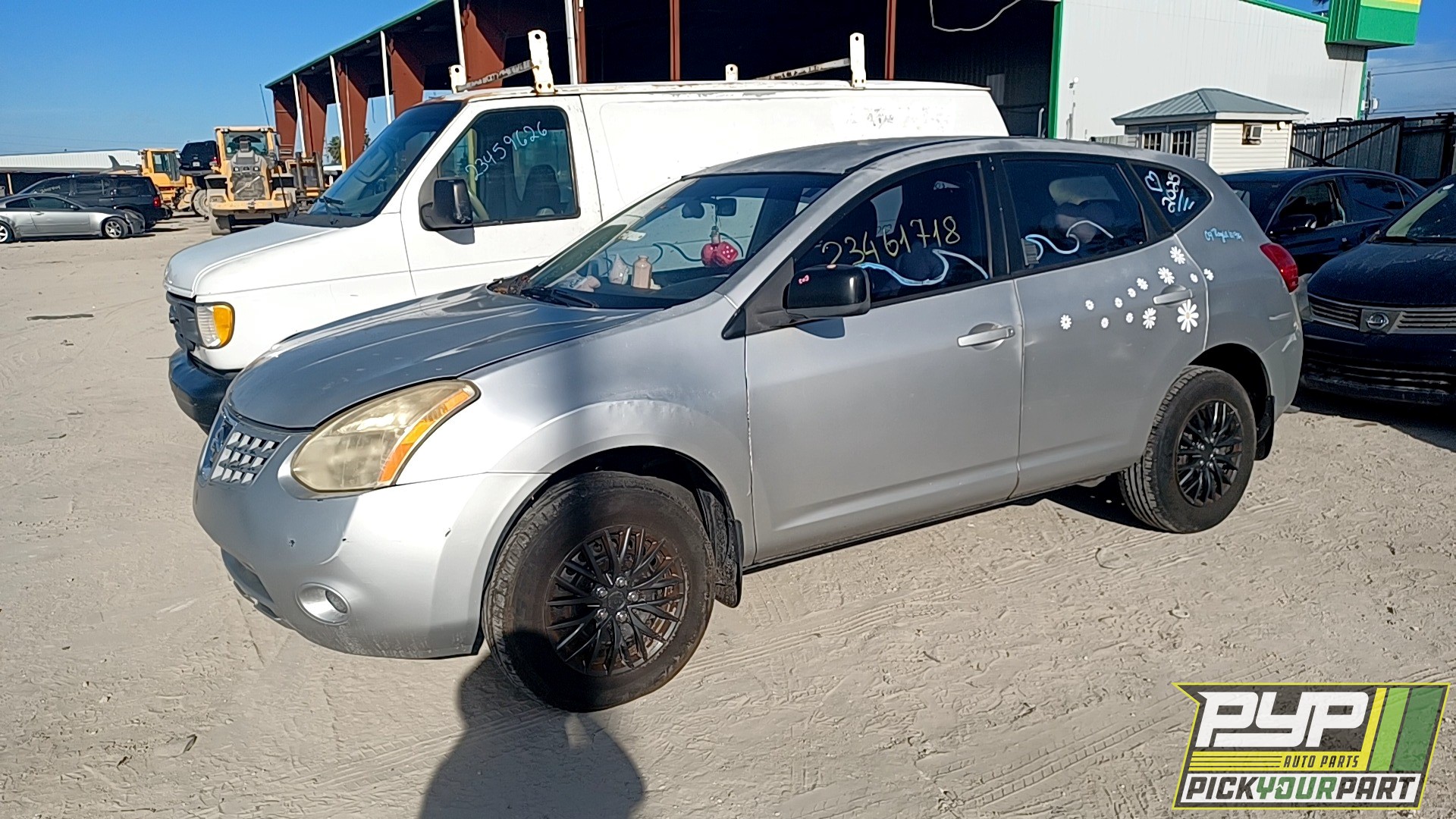 2009 NISSAN ROGUE available for parts