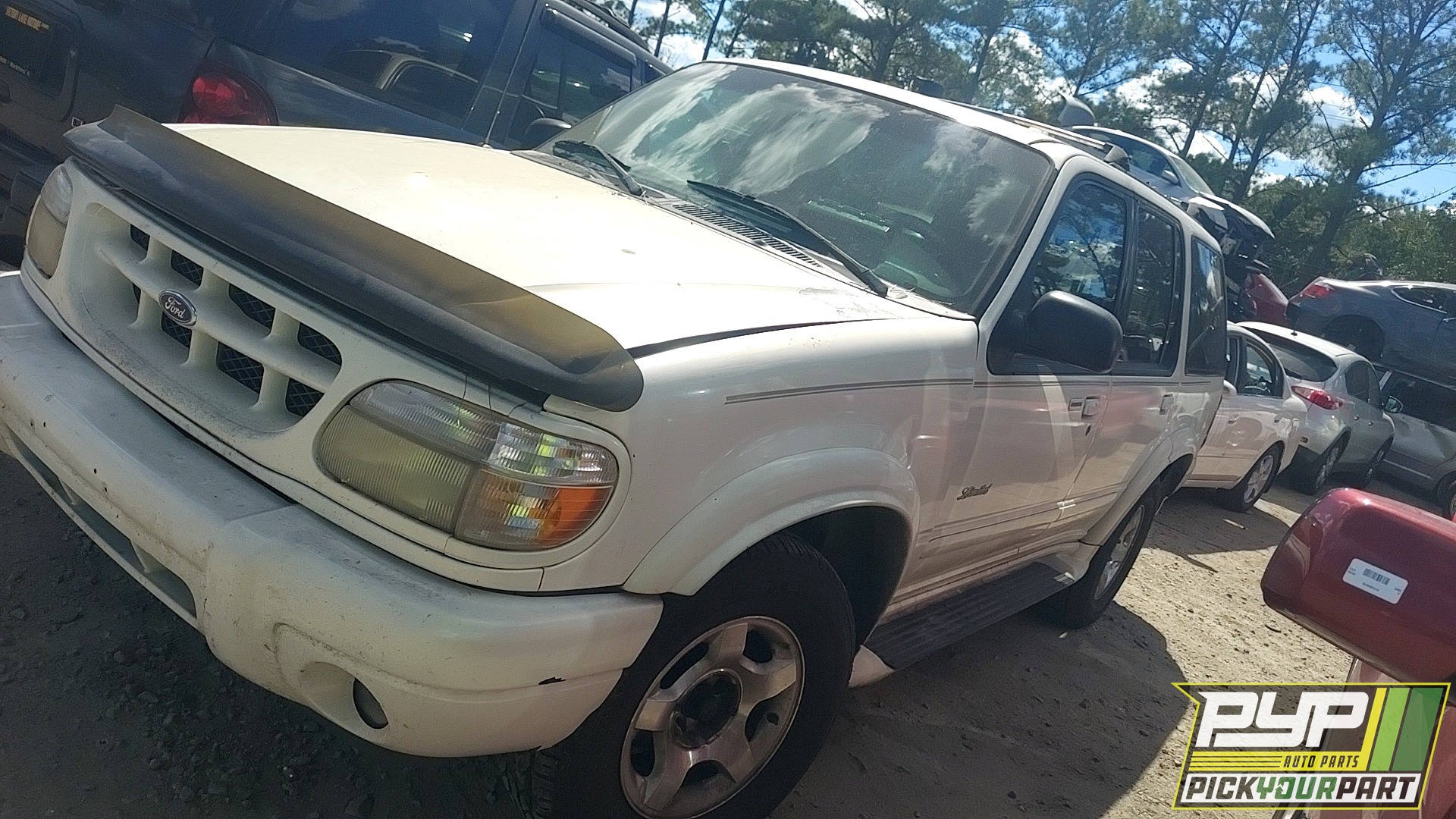 2000 FORD EXPLORER available for parts
