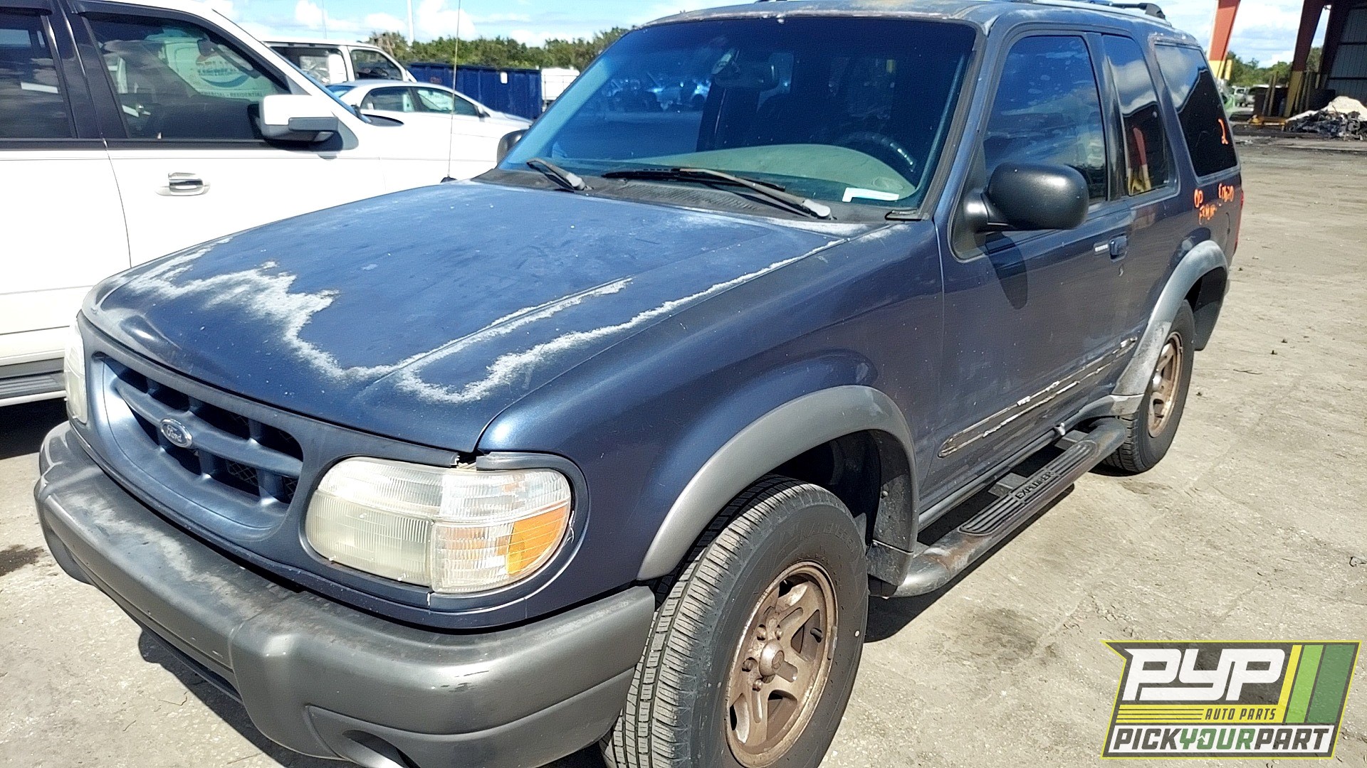 2000 FORD EXPLORER available for parts