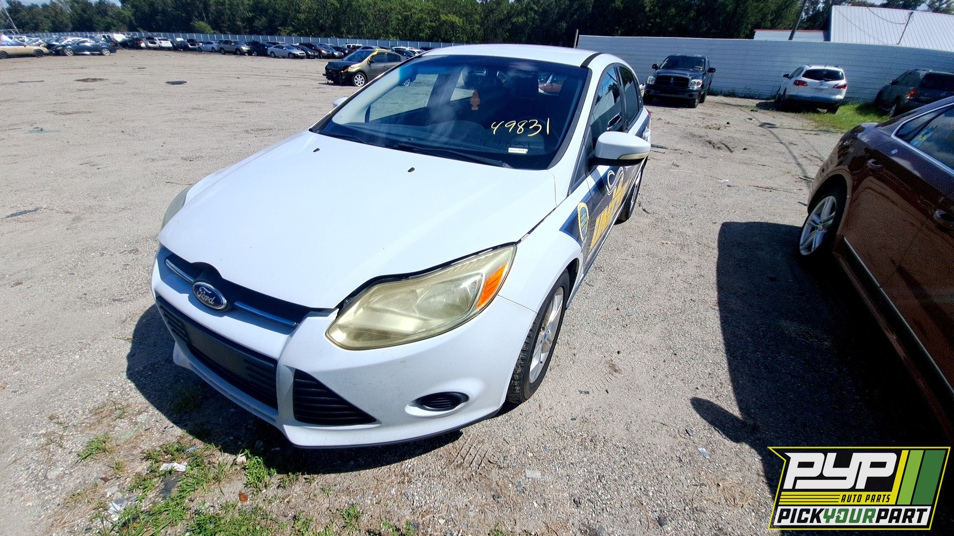 2013 FORD FOCUS available for parts