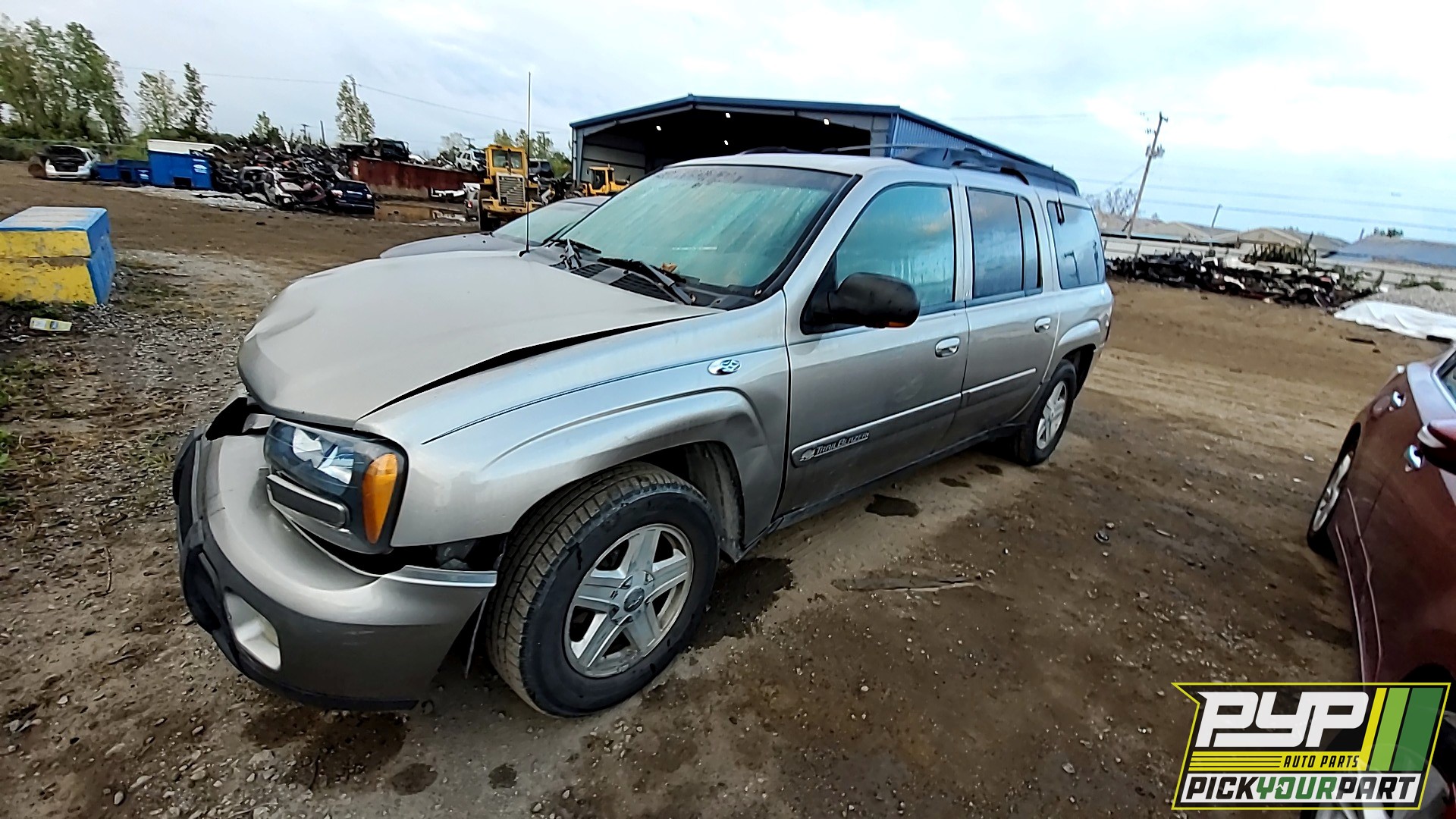 2003 CHEVROLET TRAILBLAZER EXT available for parts
