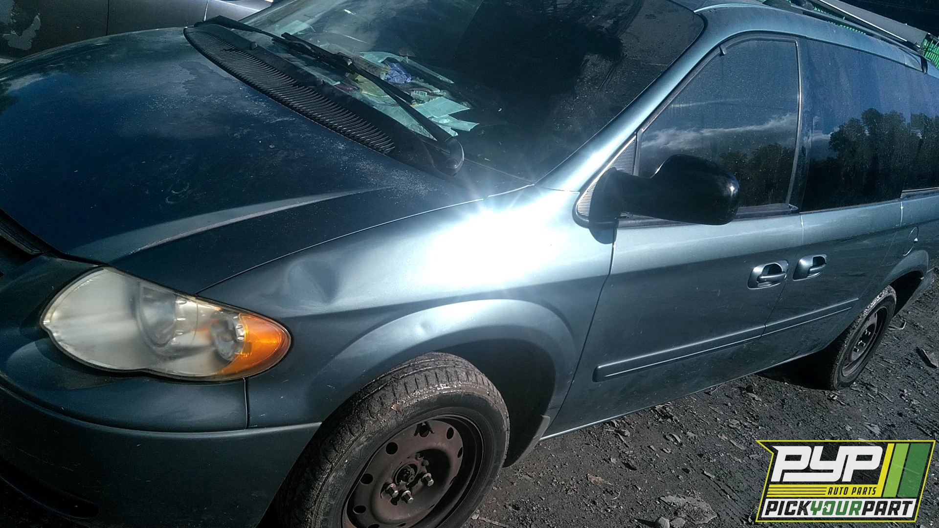 2005 CHRYSLER TOWN & COUNTRY partes disponibles