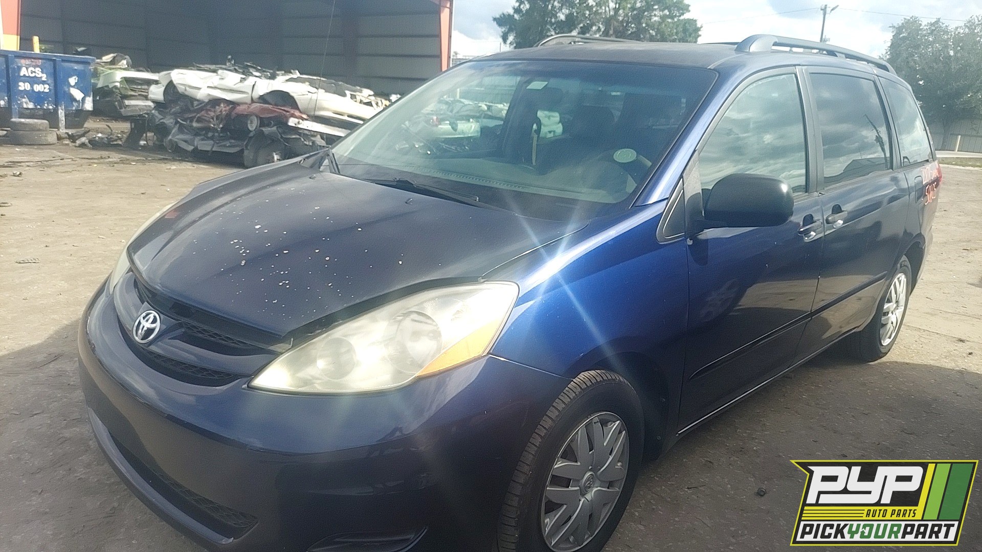 2007 TOYOTA SIENNA available for parts