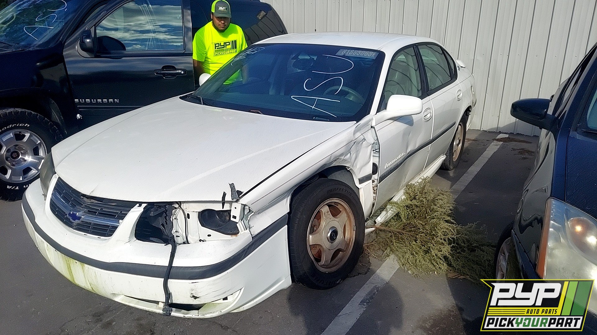 2002 CHEVROLET IMPALA available for parts