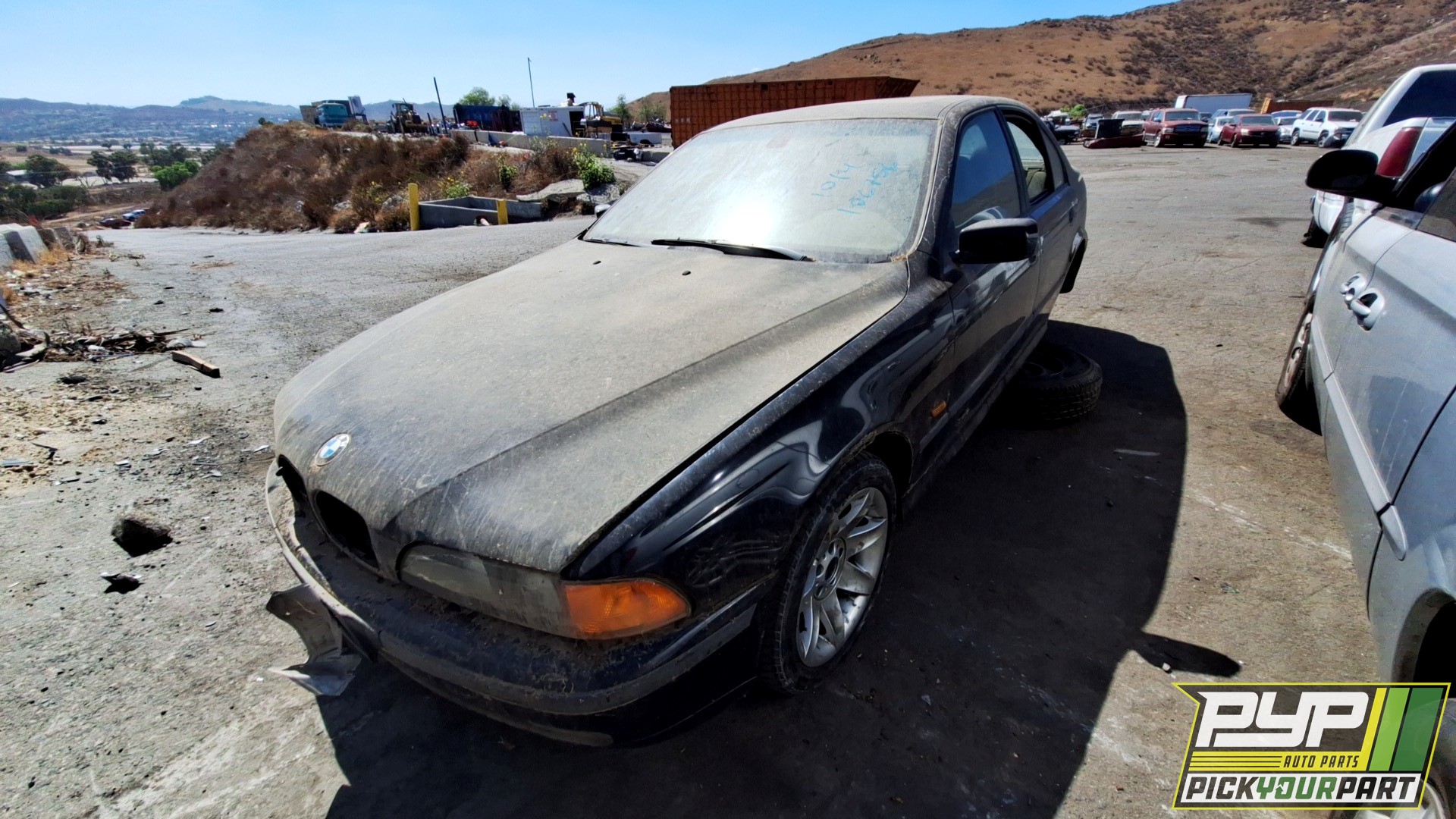 2000 BMW 528I available for parts