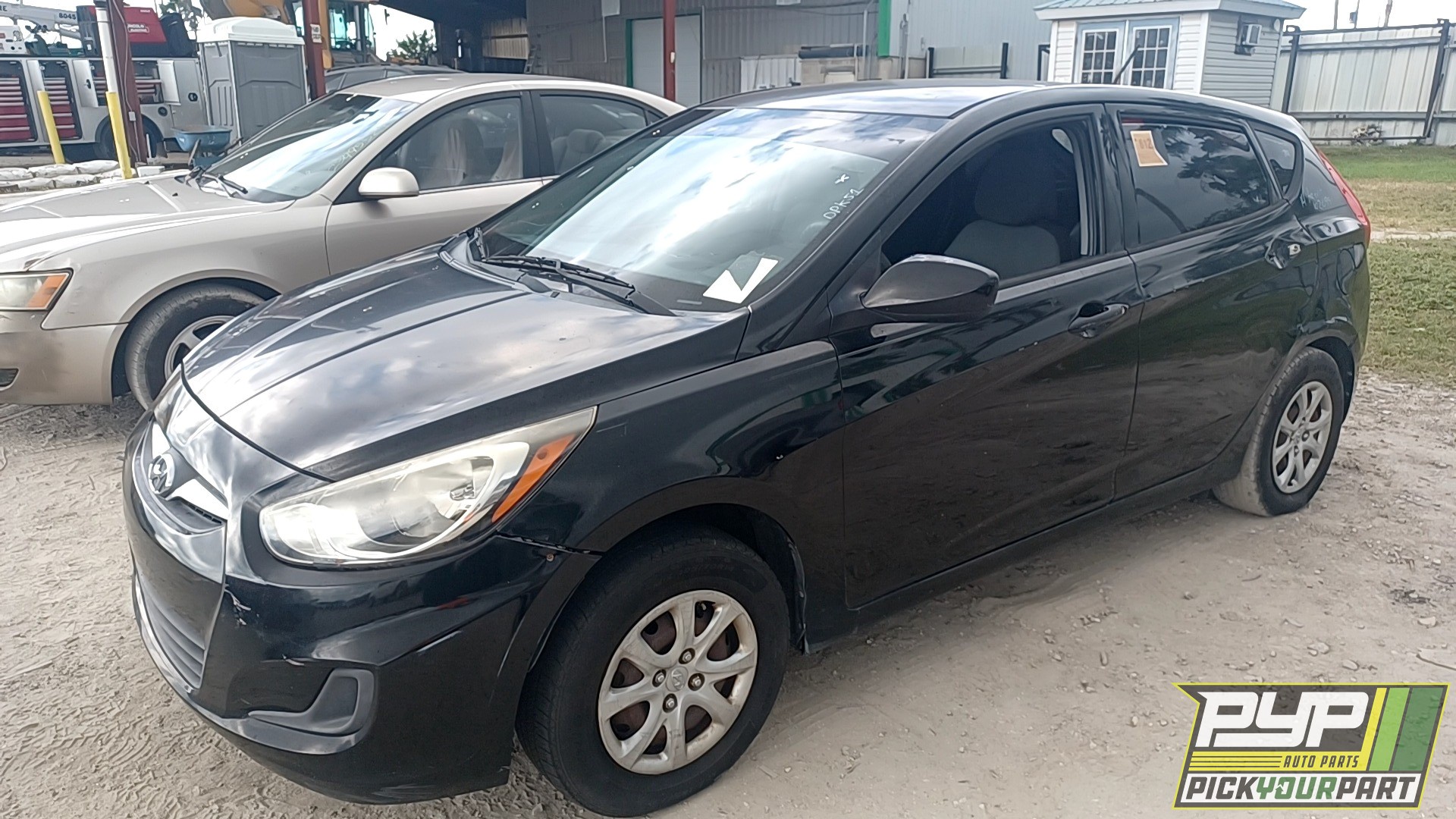 2014 HYUNDAI ACCENT partes disponibles