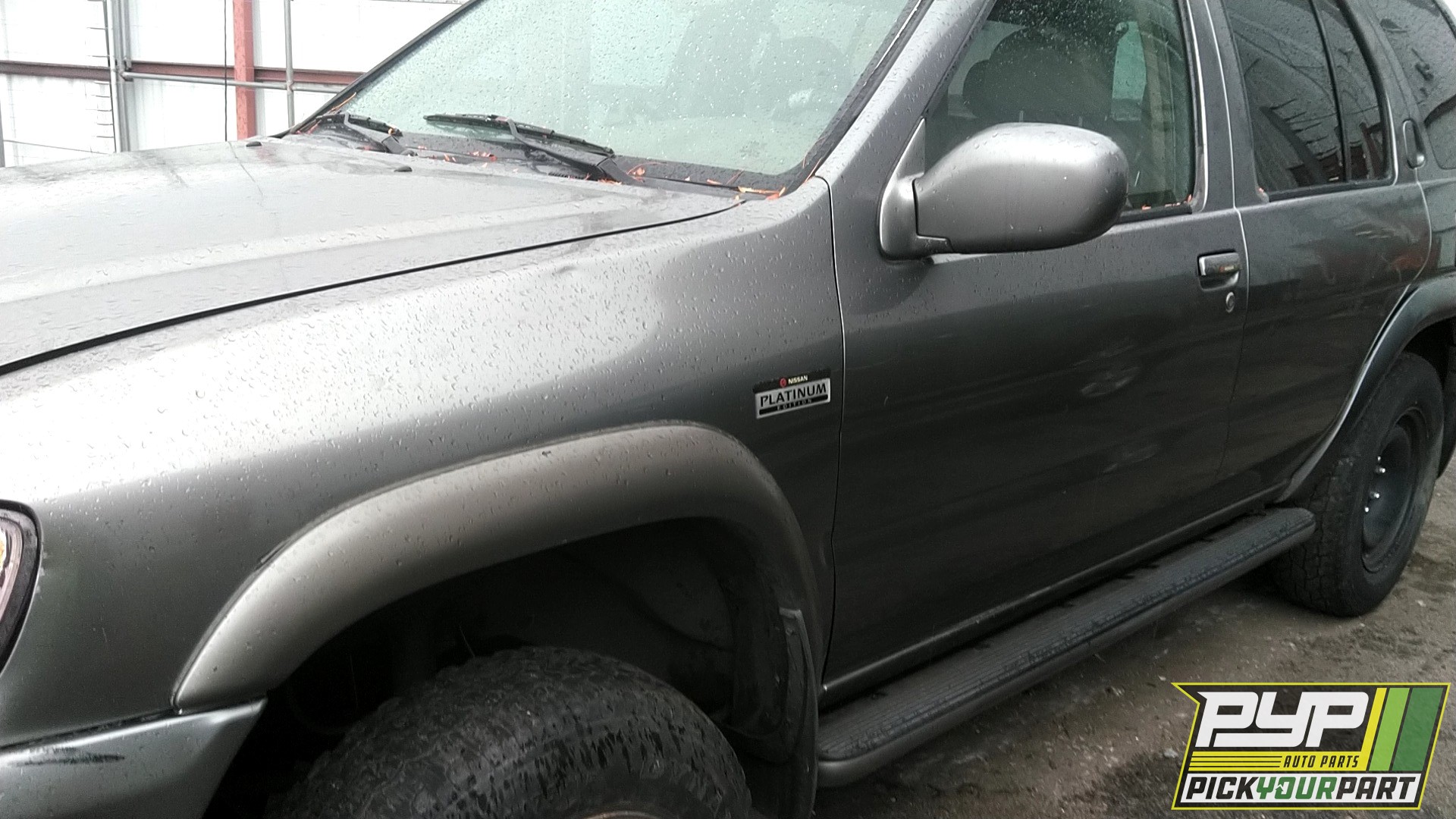 2004 NISSAN PATHFINDER partes disponibles