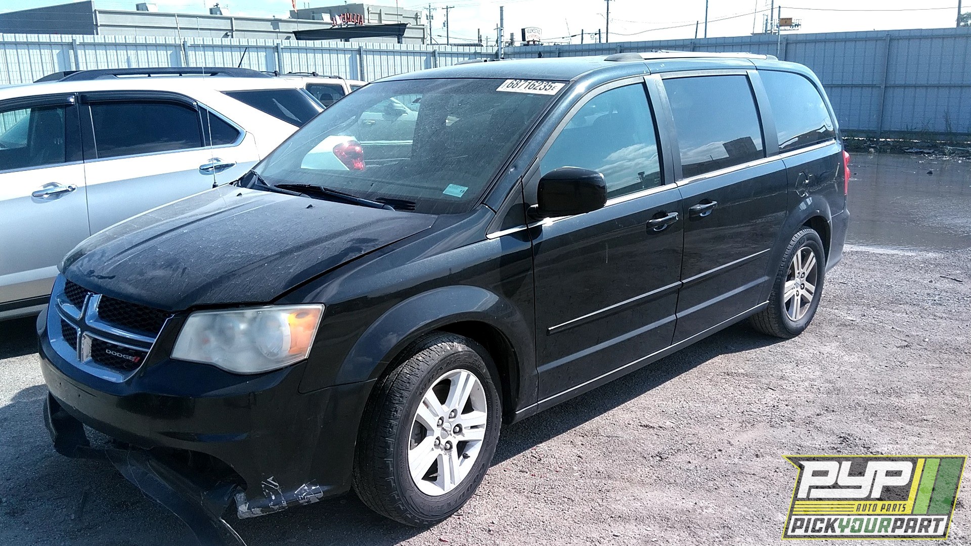 2012 DODGE GRAND CARAVAN available for parts