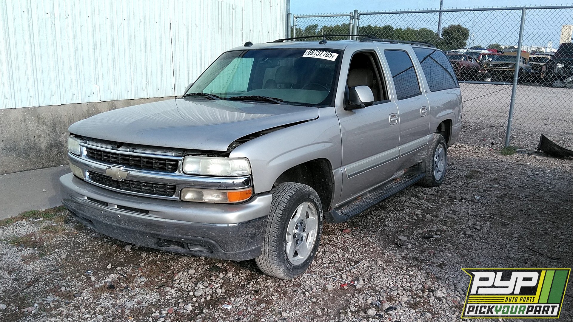 2005 CHEVROLET SUBURBAN 1500 available for parts