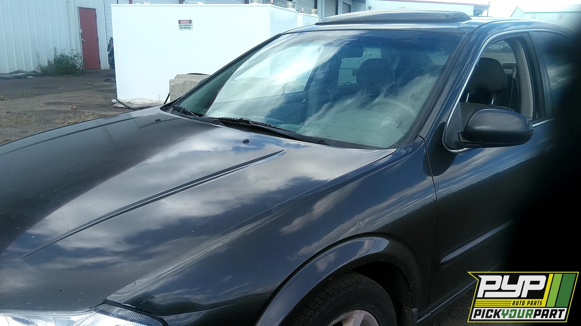 2000 NISSAN MAXIMA available for parts