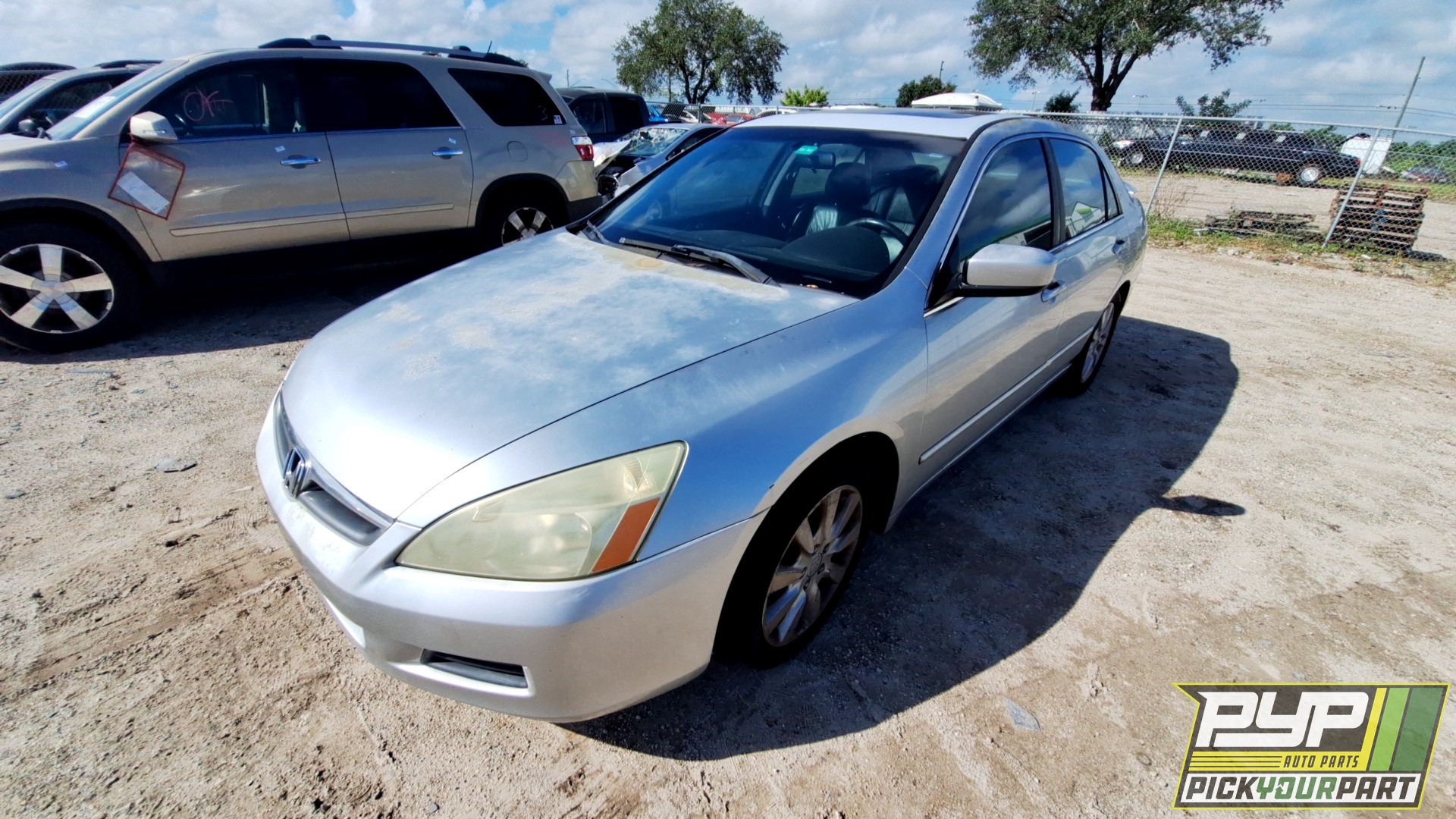 2006 HONDA ACCORD available for parts