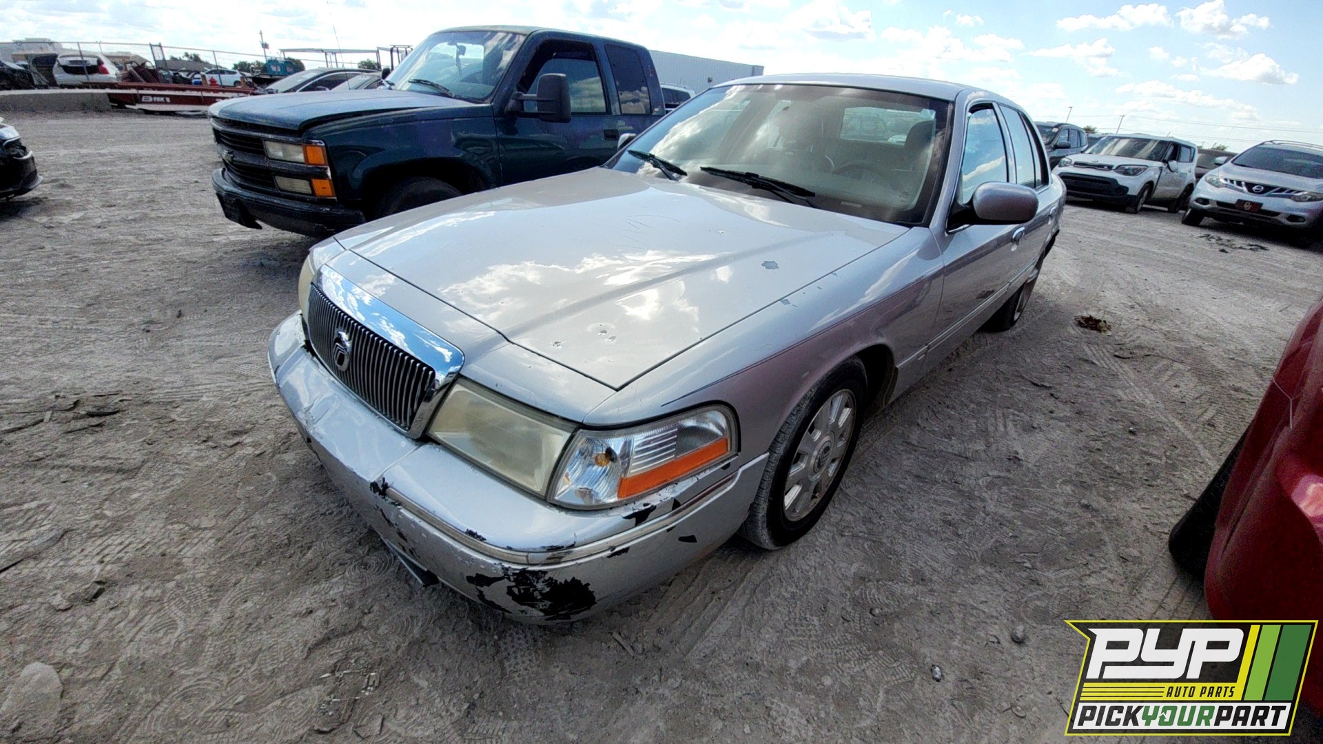 2003 MERCURY GRAND MARQUIS partes disponibles