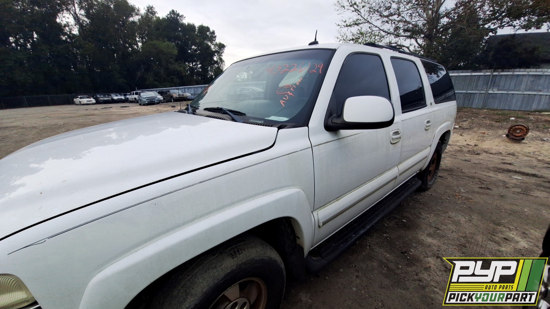2003 CHEVROLET SUBURBAN 1500 partes disponibles