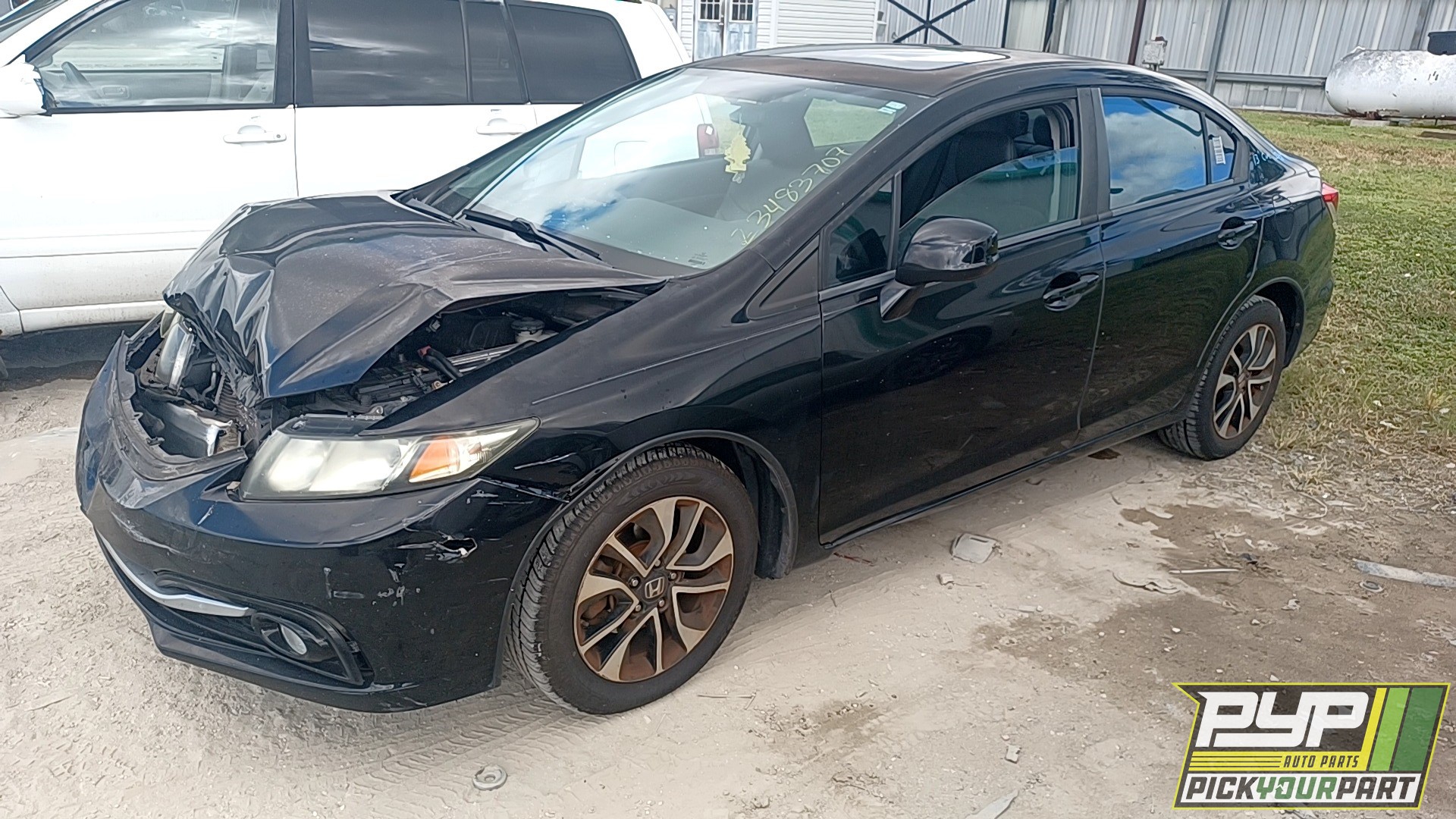2013 HONDA CIVIC available for parts