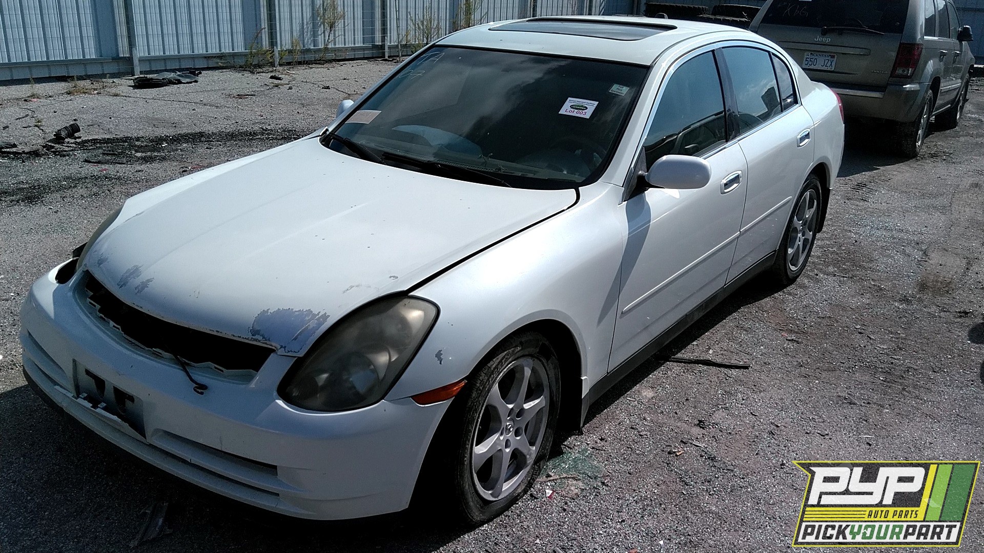 2004 INFINITI G35 available for parts