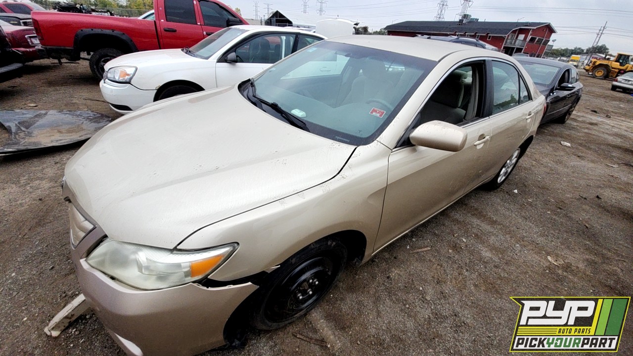 2011 TOYOTA CAMRY partes disponibles